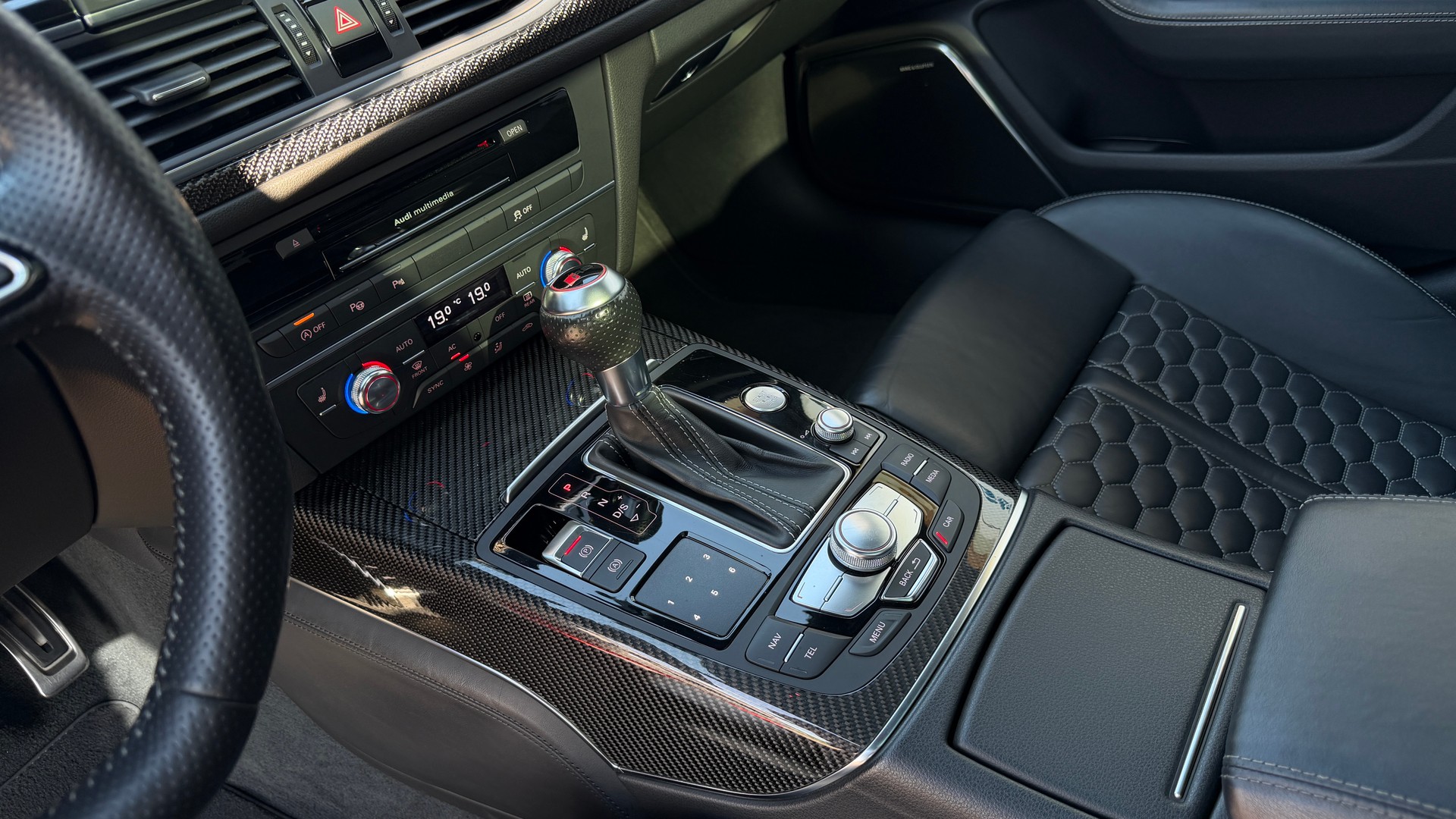 AUDI RS6 Avant 4.0 TFSI V8 quattro Tiptronic ***Capristo, Tittanforged, Gepfeffert V3 (KW)***-image-20