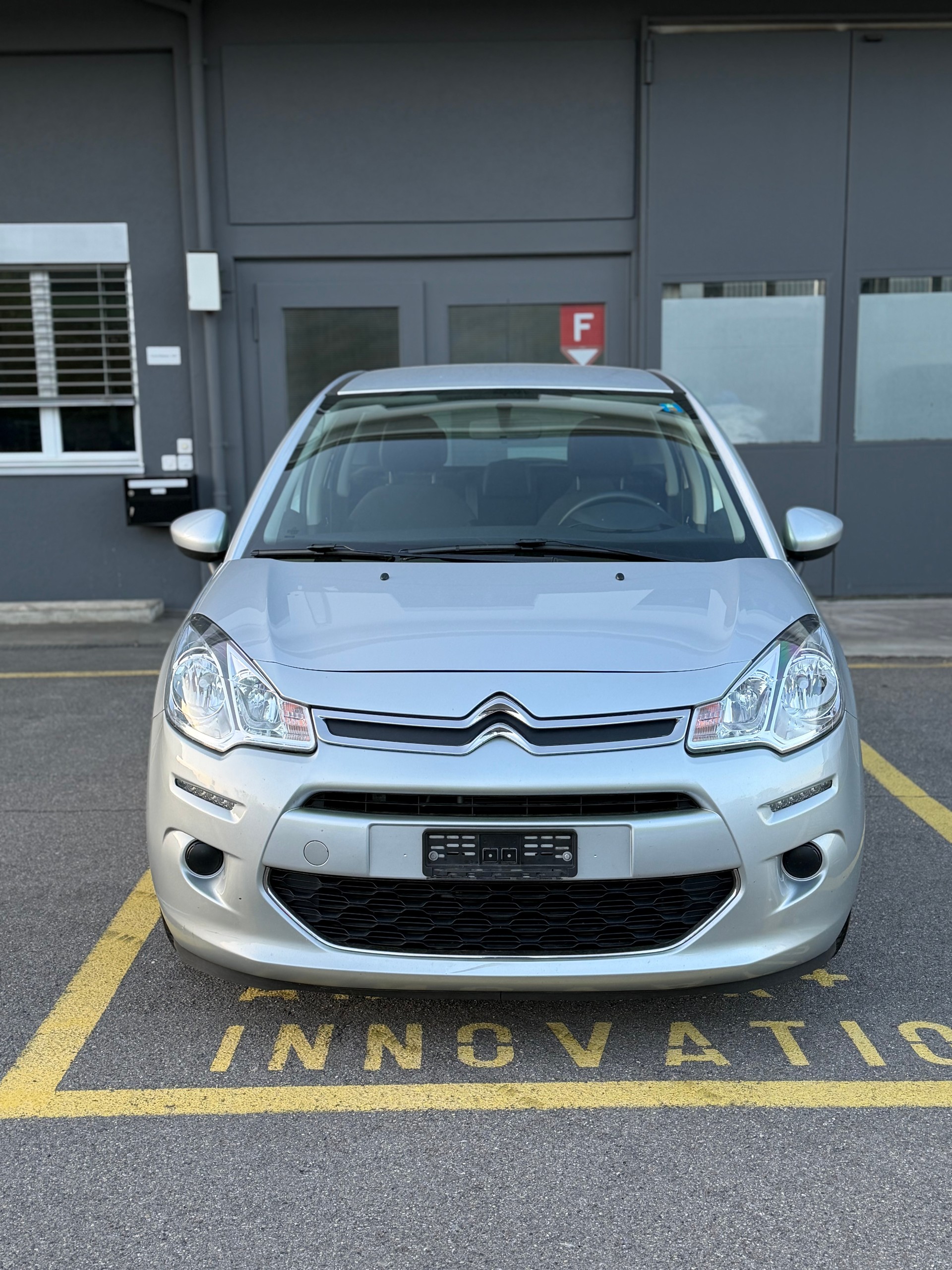 CITROEN C3 1.2i Sélection-image-1