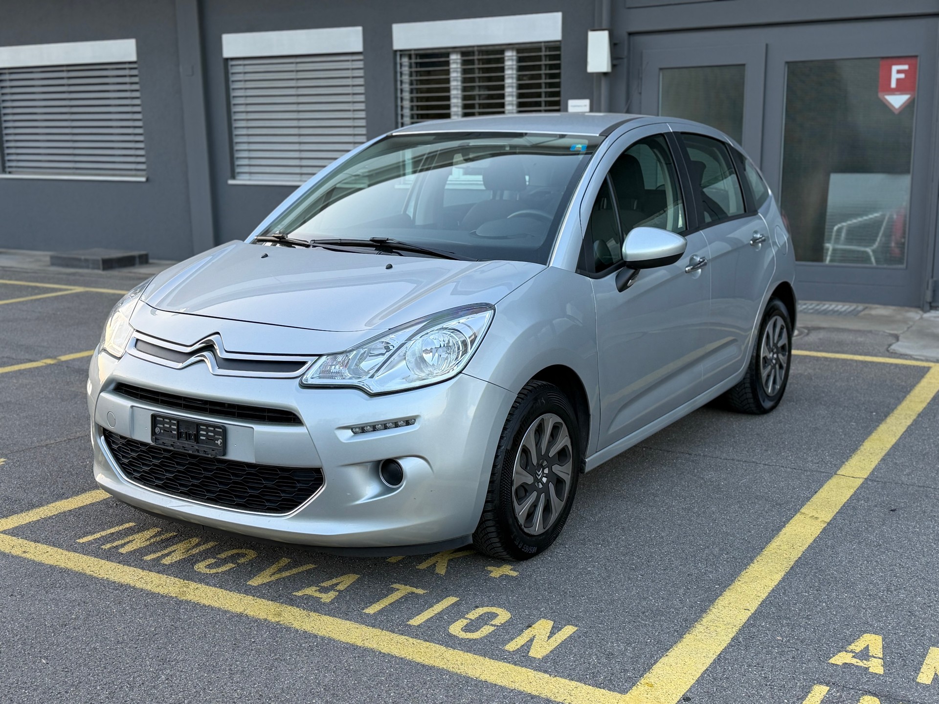 CITROEN C3 1.2i Sélection-image-0