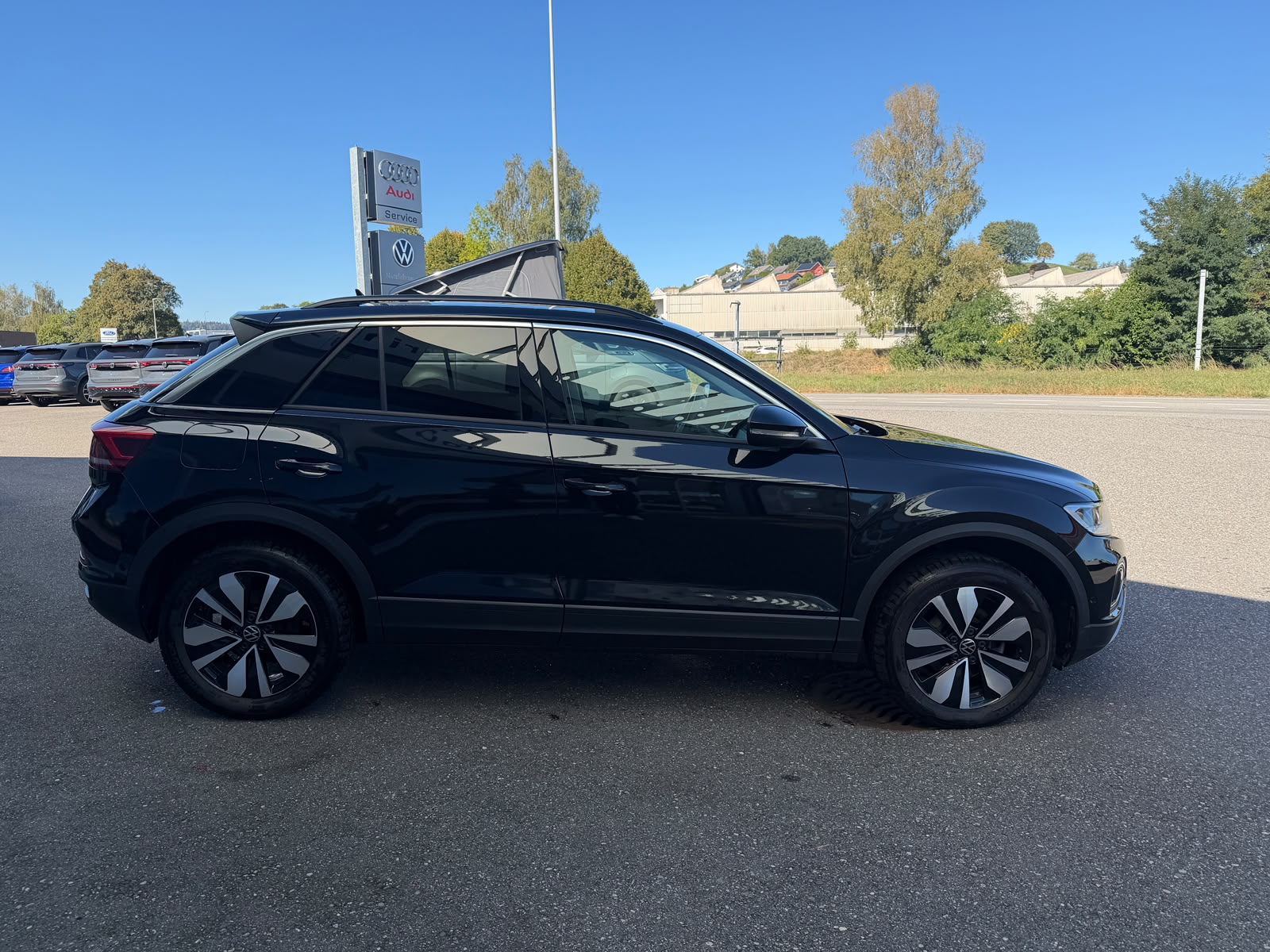 VW T-Roc 1.5 TSI EVO Life United DSG-image-5