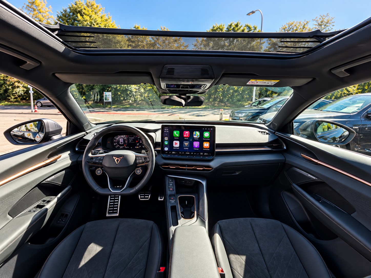CUPRA Terramar 1.5 eHybrid DSG VZ Toit Ouvrant VERSION SUISSE-image-15