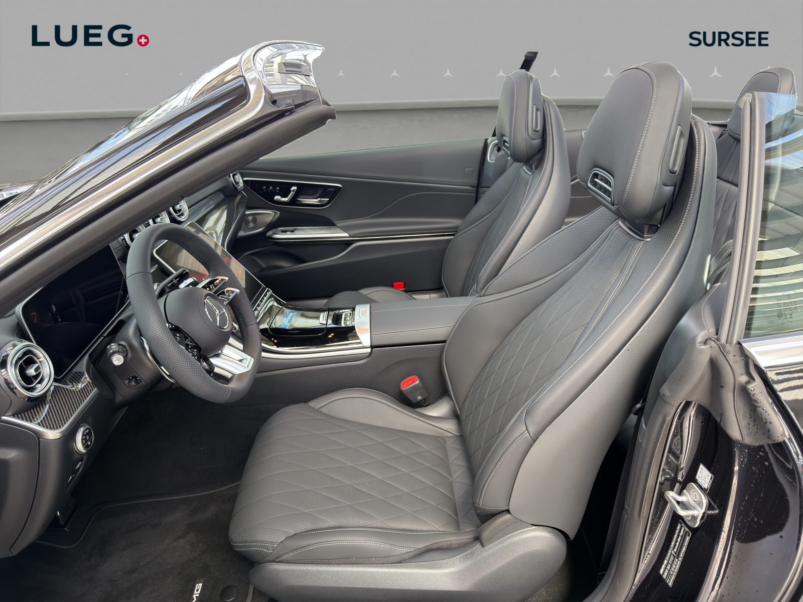 MERCEDES-BENZ CLE AMG 53 Cabrio 4Matic+ 9G-Tronic-image-7