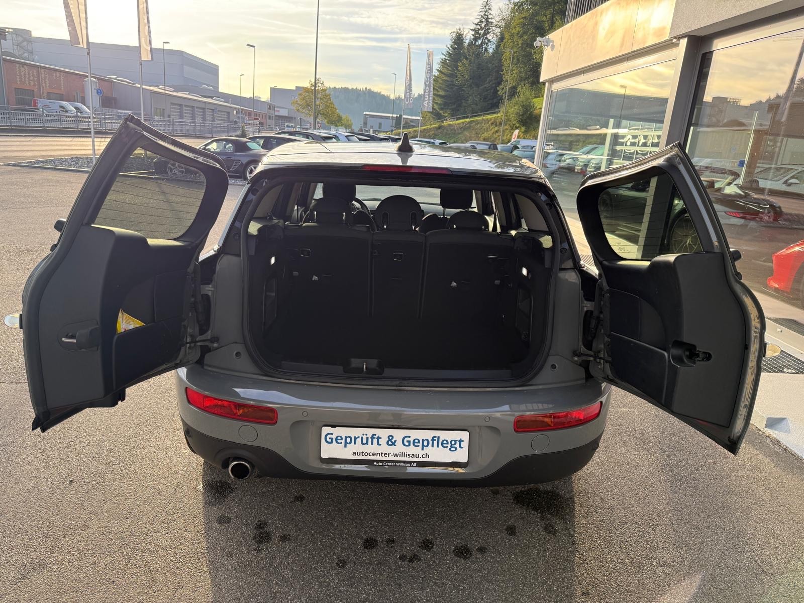 MINI Clubman Cooper D Steptronic-image-11