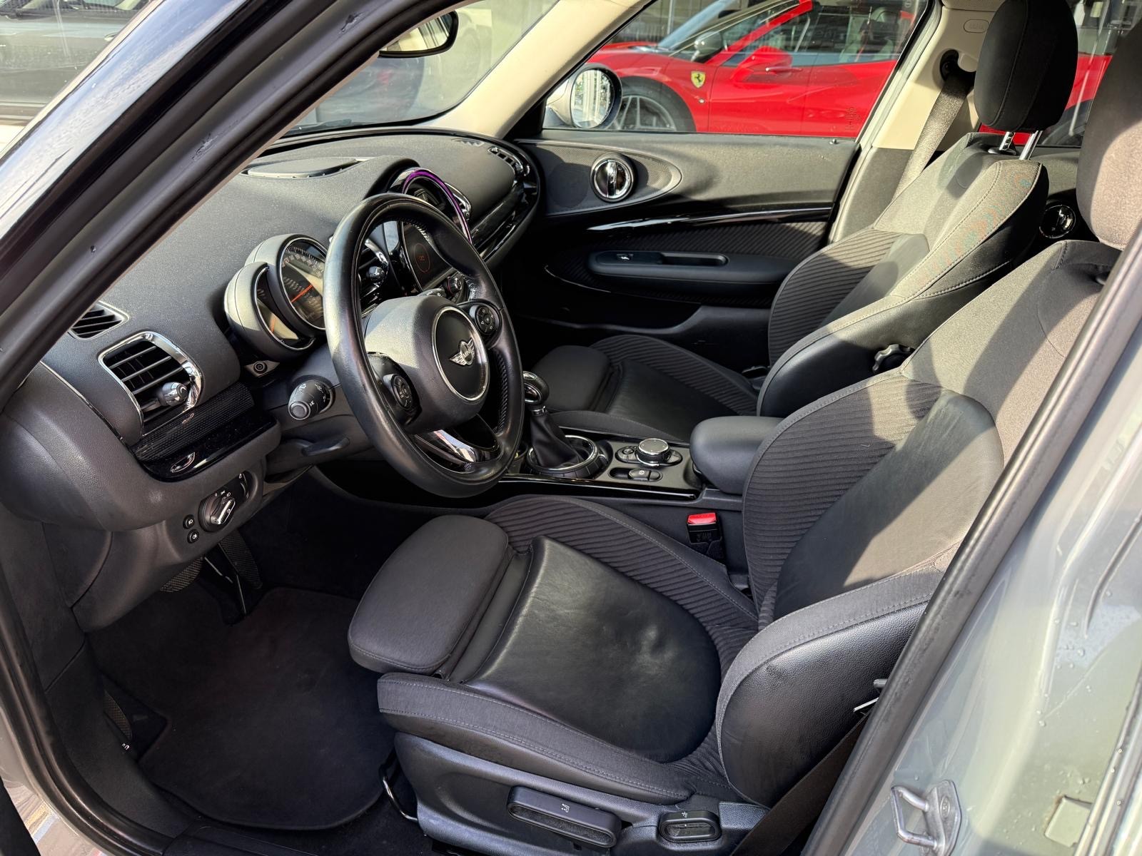 MINI Clubman Cooper D Steptronic-image-12