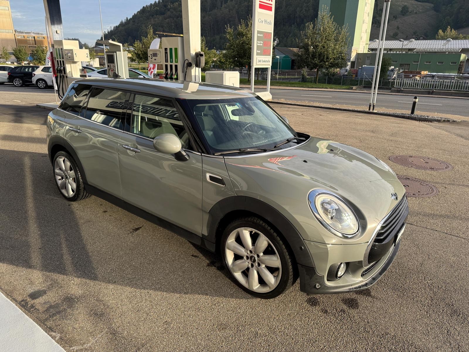 MINI Clubman Cooper D Steptronic-image-9