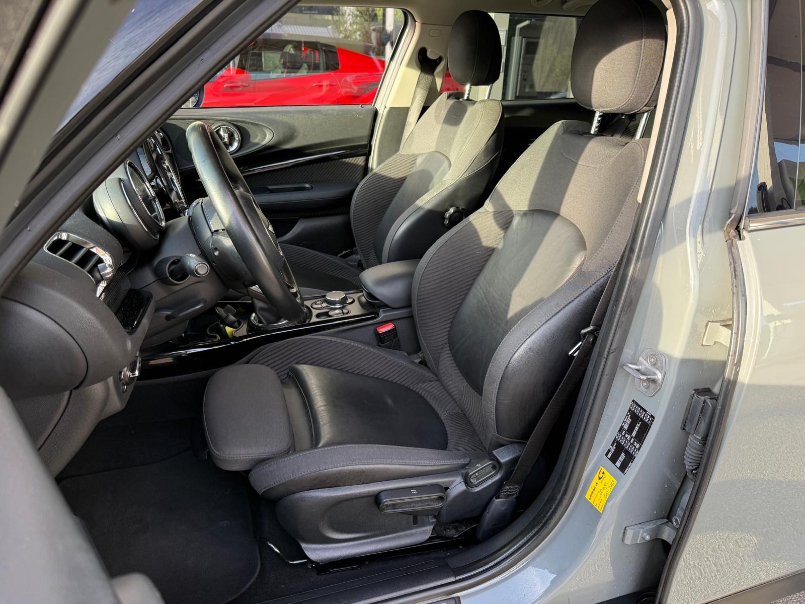 MINI Clubman Cooper D Steptronic-image-13