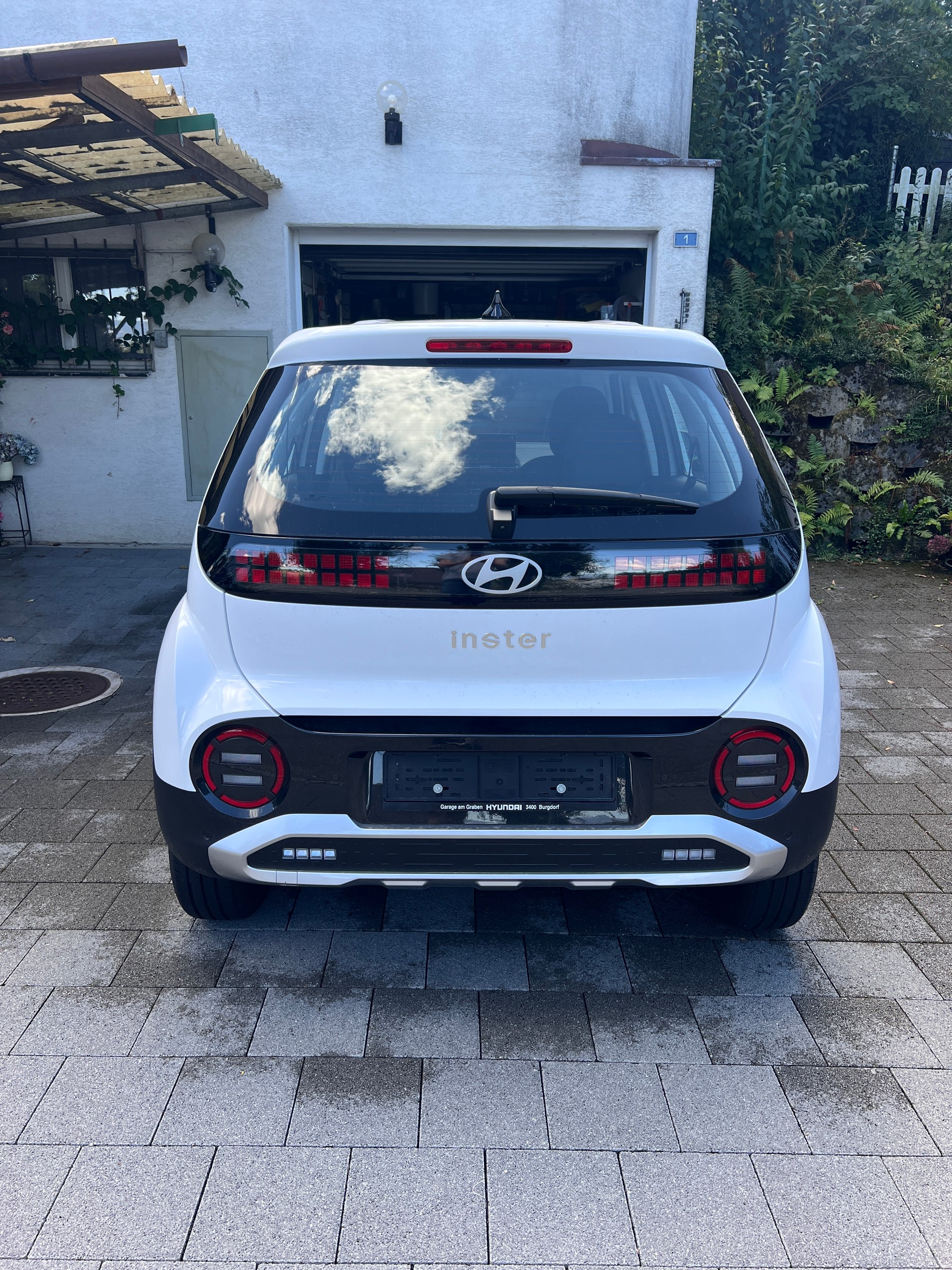HYUNDAI 42 kWh Electric Origo-image-3