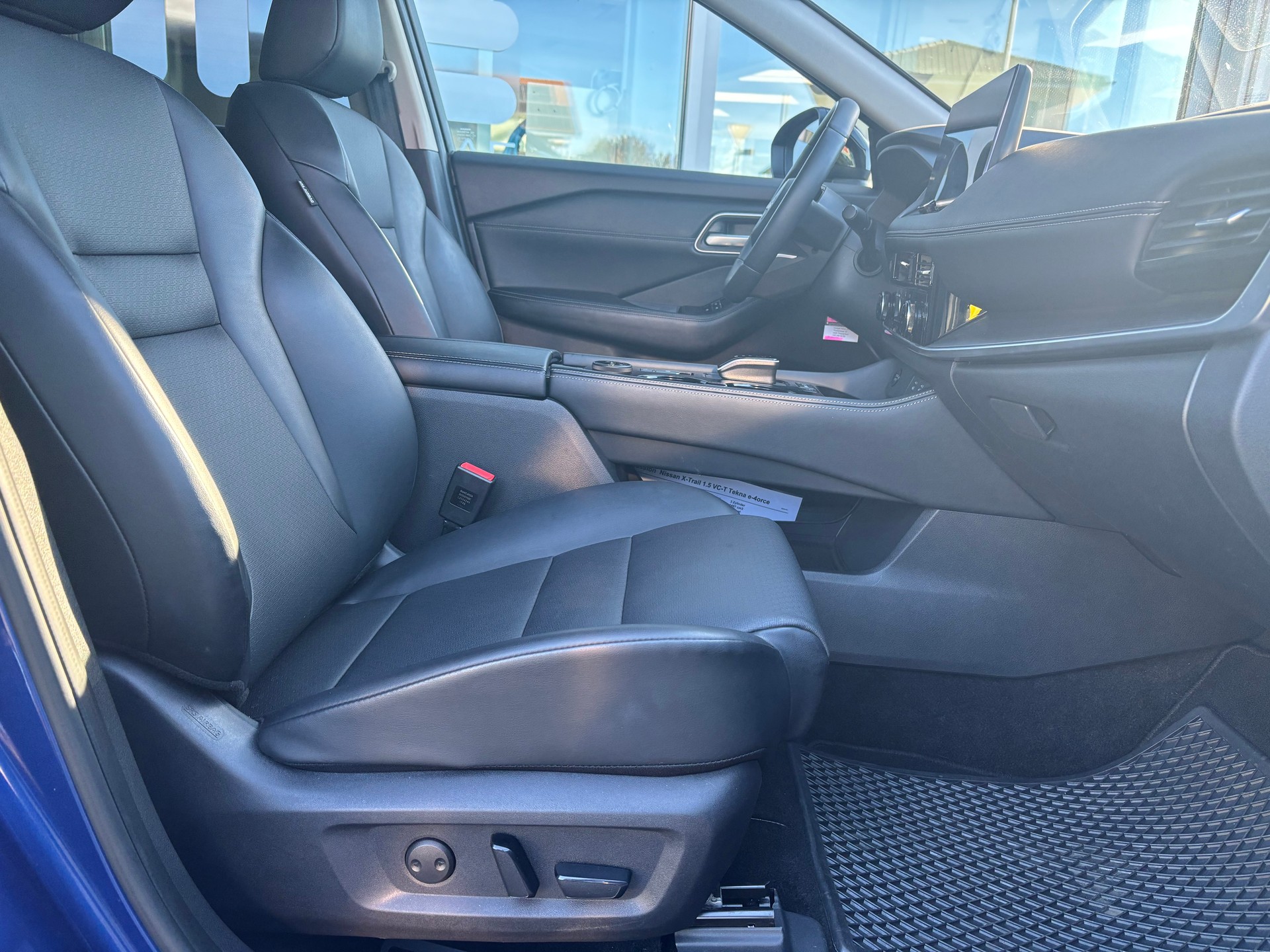 NISSAN X-Trail 1.5 VC e-Power 4WD Tekna-image-6
