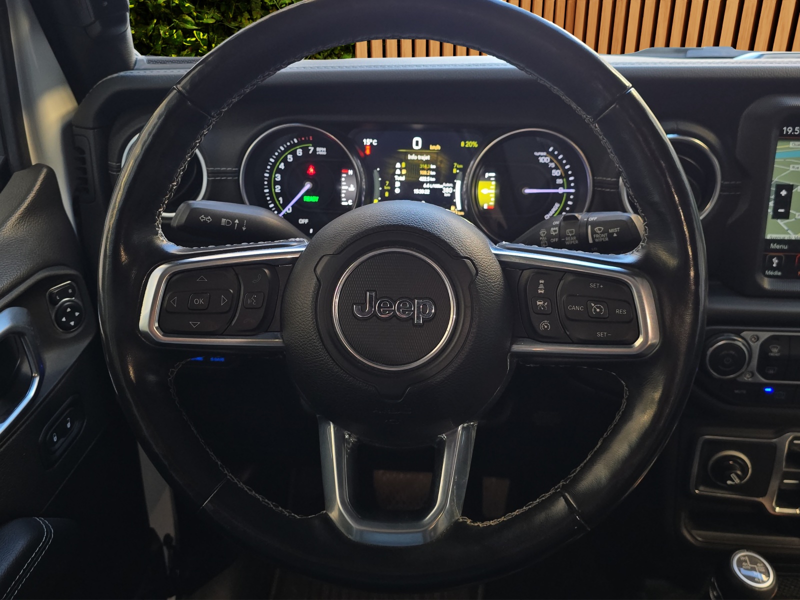 JEEP Wrangler 2.0 PHEV Unlimited Sahara DT Automatic-image-9