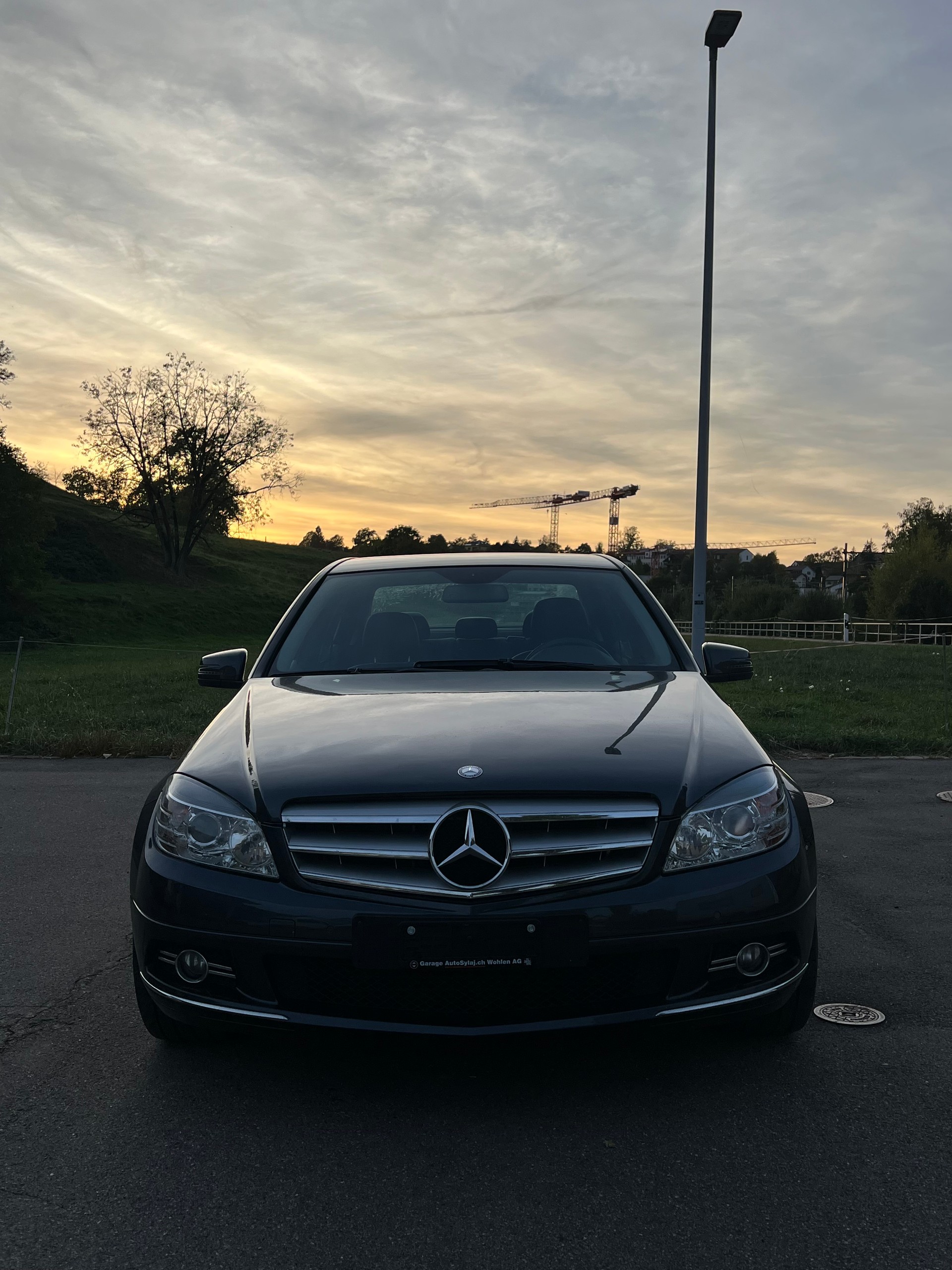 MERCEDES-BENZ C 200 CGI BlueEfficiency Avantgarde Automatic-image-1