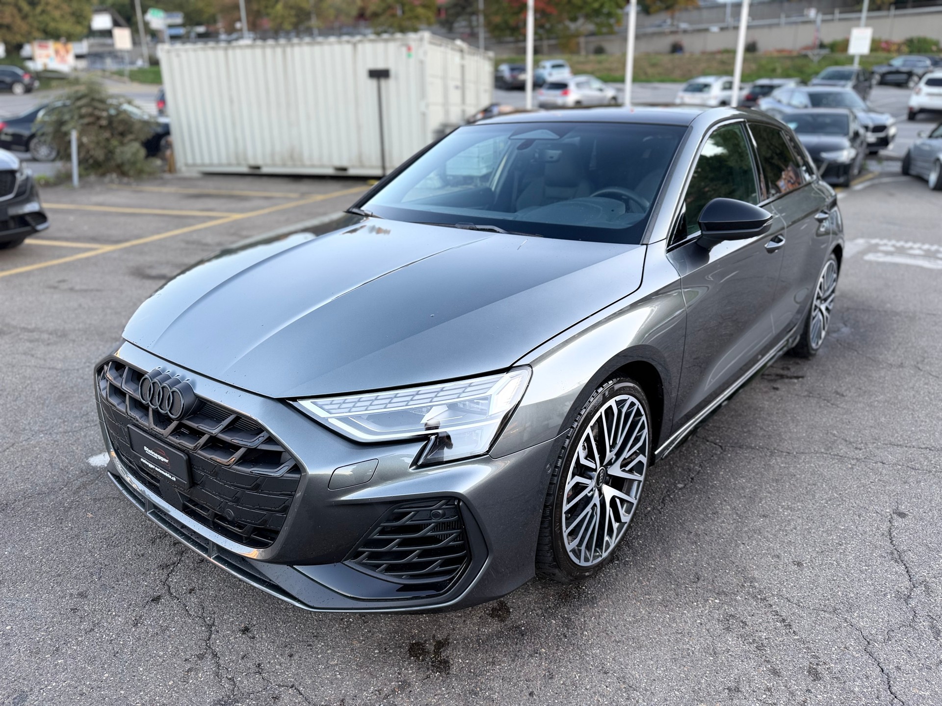 AUDI S3 Sportback TFSI quattro S-tronic-showroom-element-3