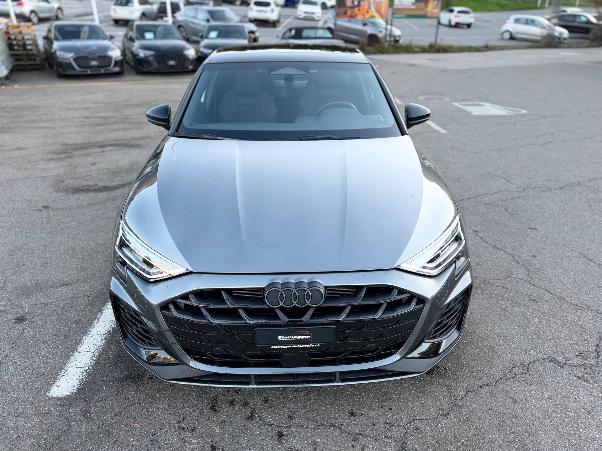 AUDI S3 Sportback TFSI quattro S-tronic-showroom-element-2