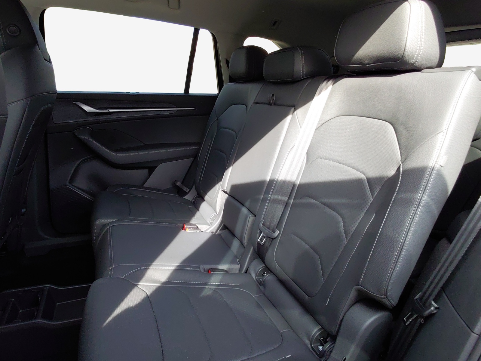 SKODA Kodiaq 2.0 TDI Selection 4x4-image-11