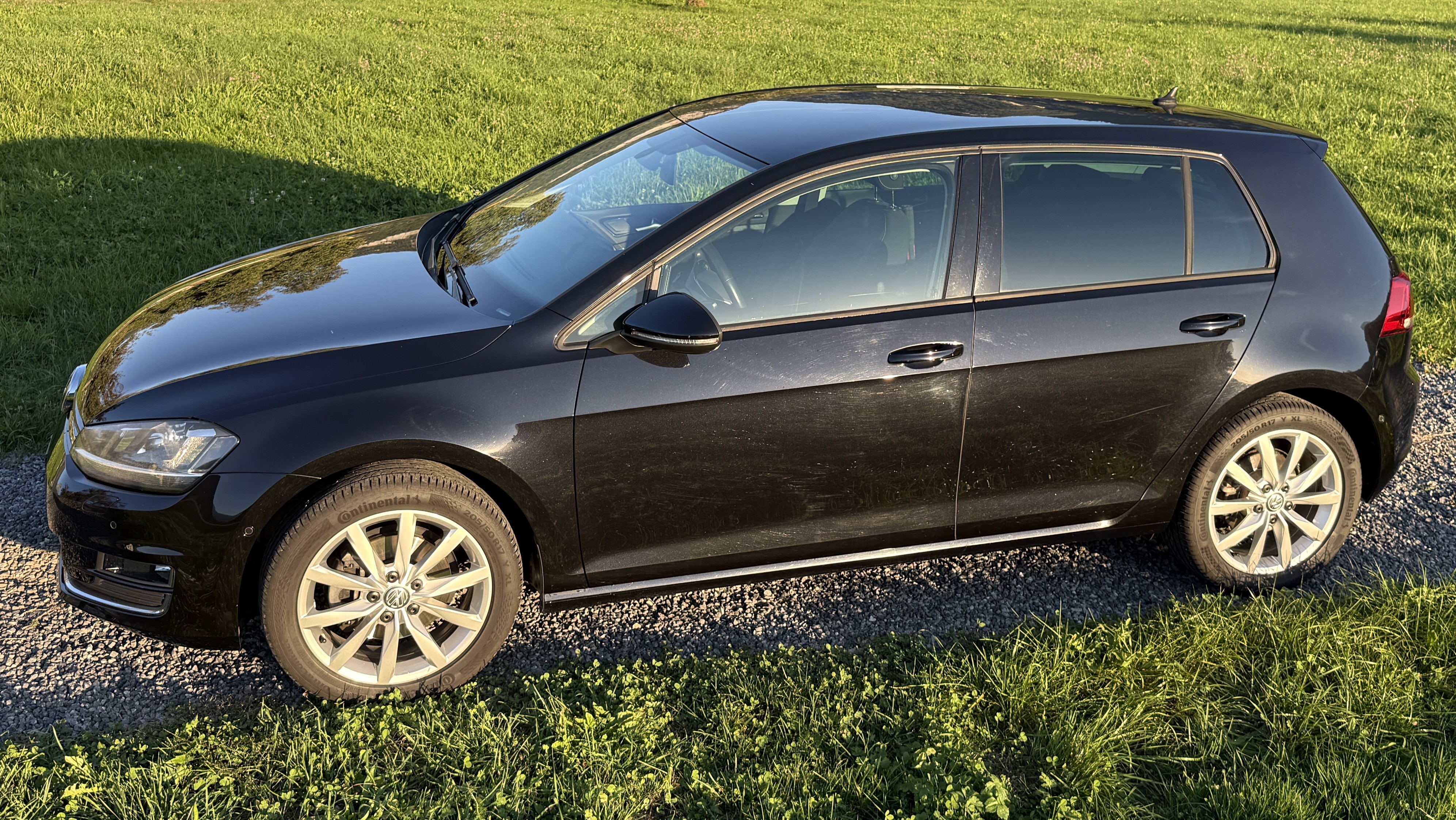 Car photo