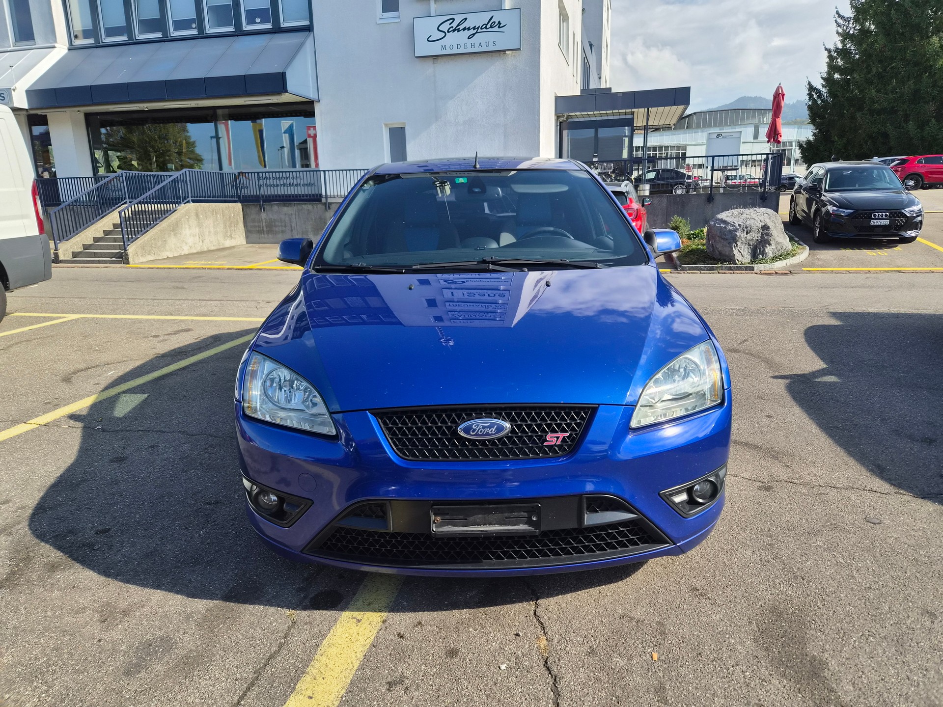 FORD Focus 2.5 Turbo ST-showroom-element-1