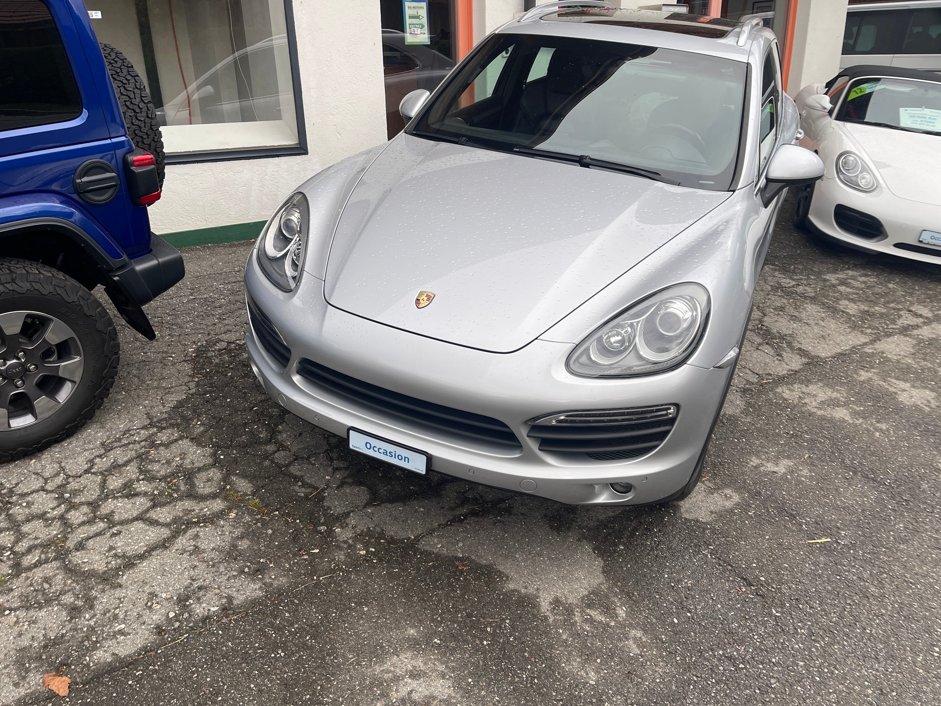 PORSCHE Cayenne S-image-11