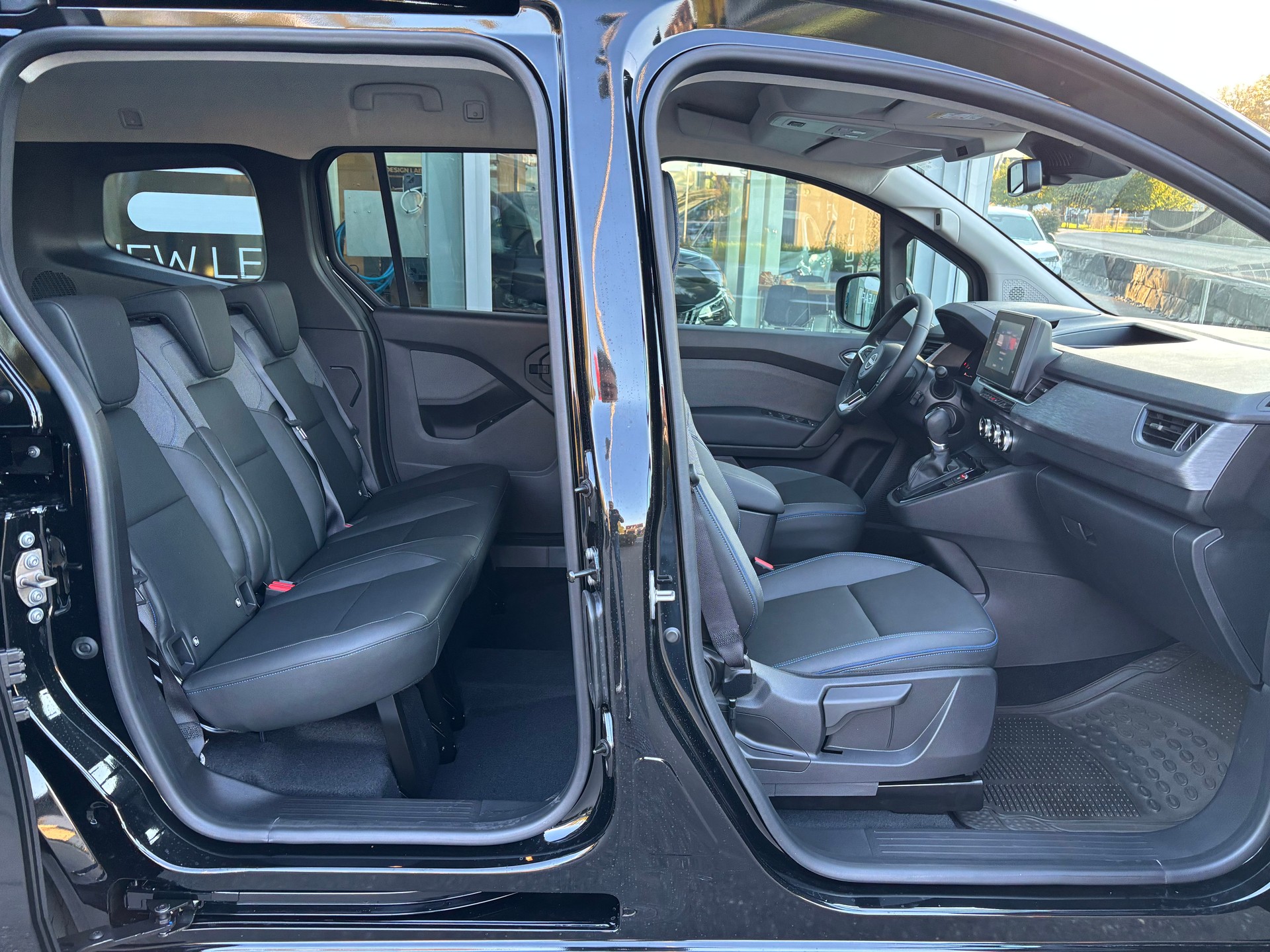 NISSAN Townstar Kombi L1 Tekna Automat-image-6