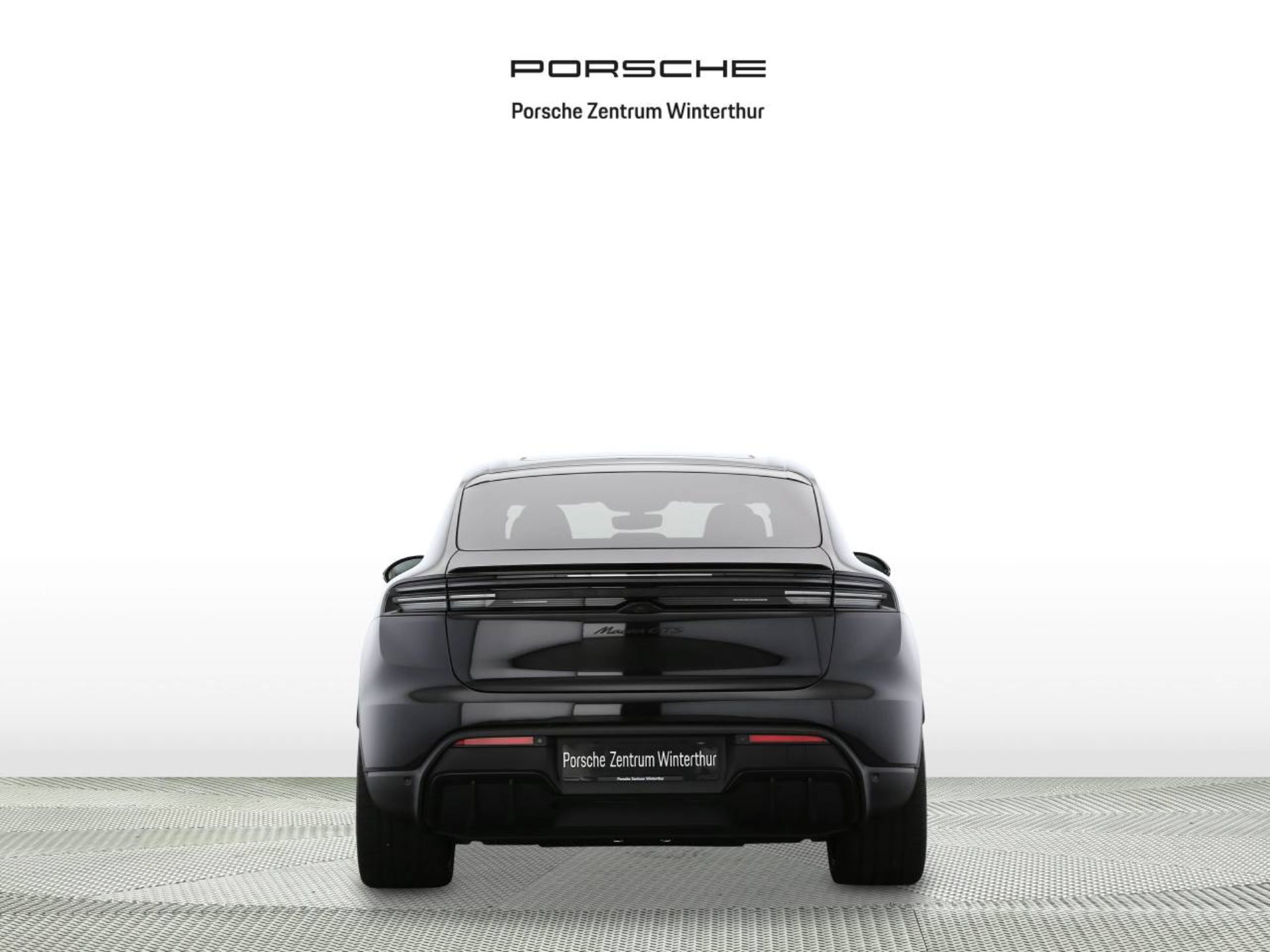 PORSCHE Macan GTS-image-6