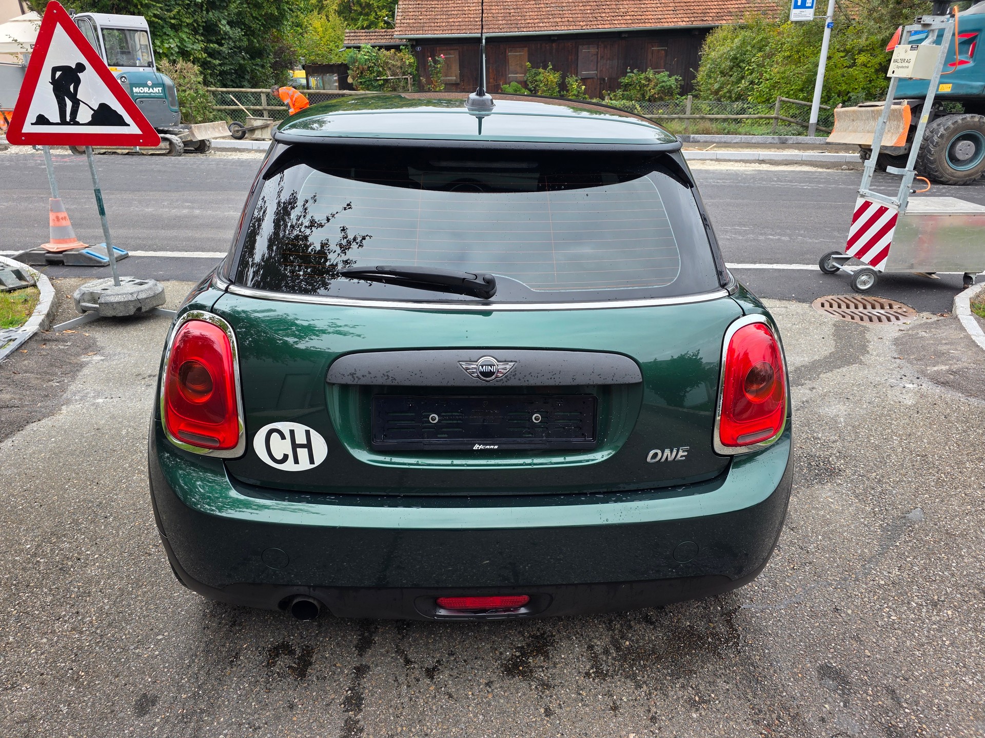 MINI One First / Frisch ab MFK und Service 2026 ⛽ Gratis-Volltank bei Fahrzeugübergabe inklusive 🇨🇭 Autobahnvignette 2026 inklusive-image-1