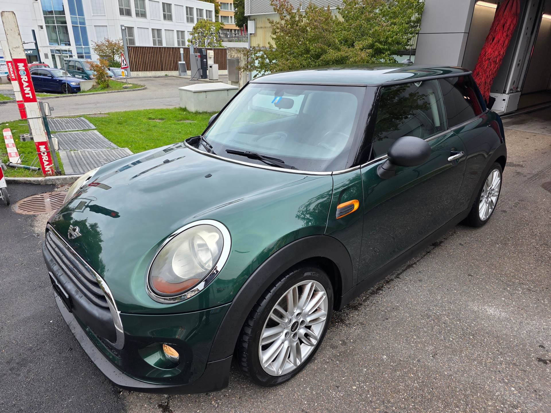 MINI One First / Frisch ab MFK und Service 2026 ⛽ Gratis-Volltank bei Fahrzeugübergabe inklusive 🇨🇭 Autobahnvignette 2026 inklusive-image-2