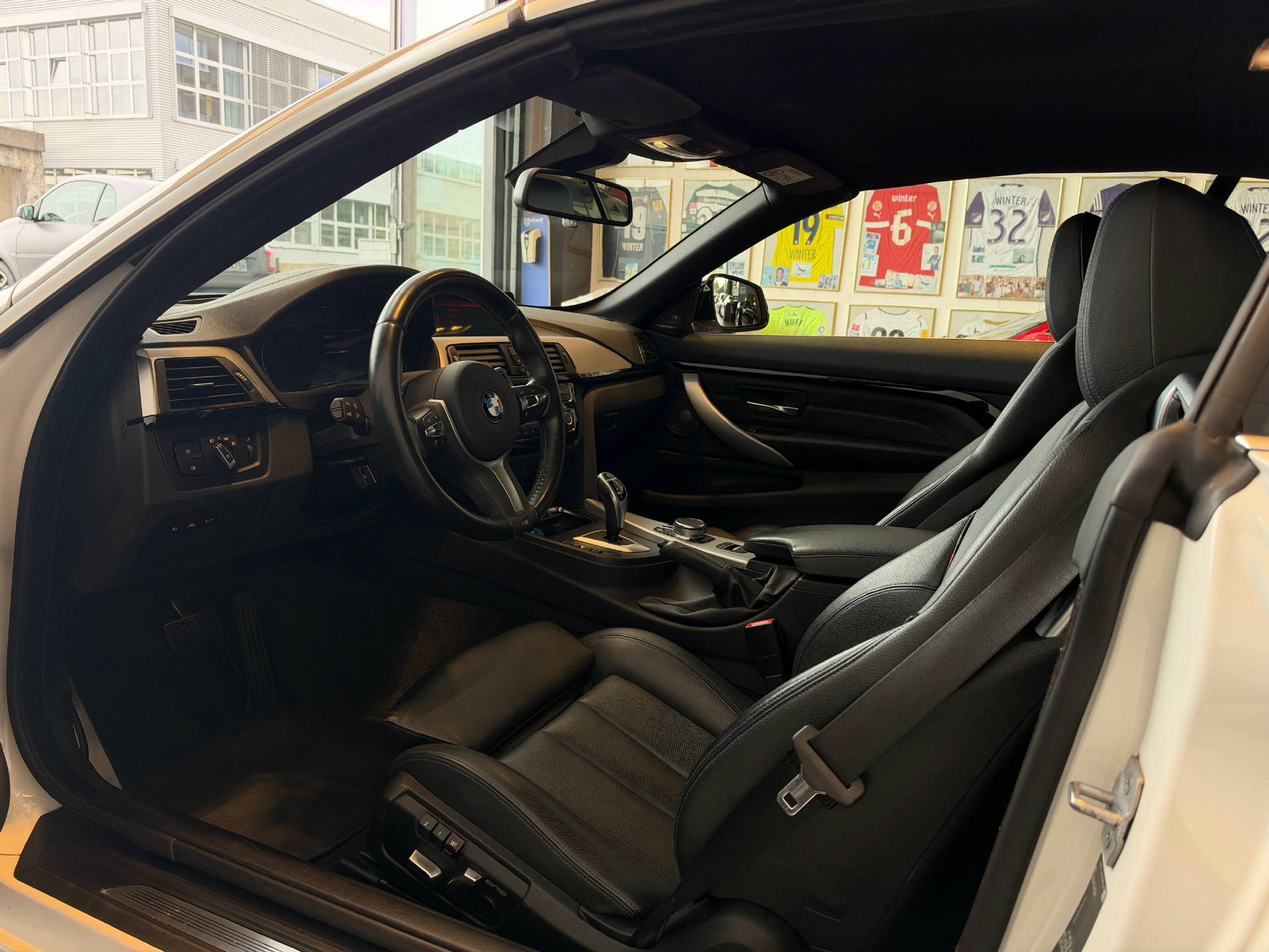 BMW 435d xDrive SAG Cabrio-image-24