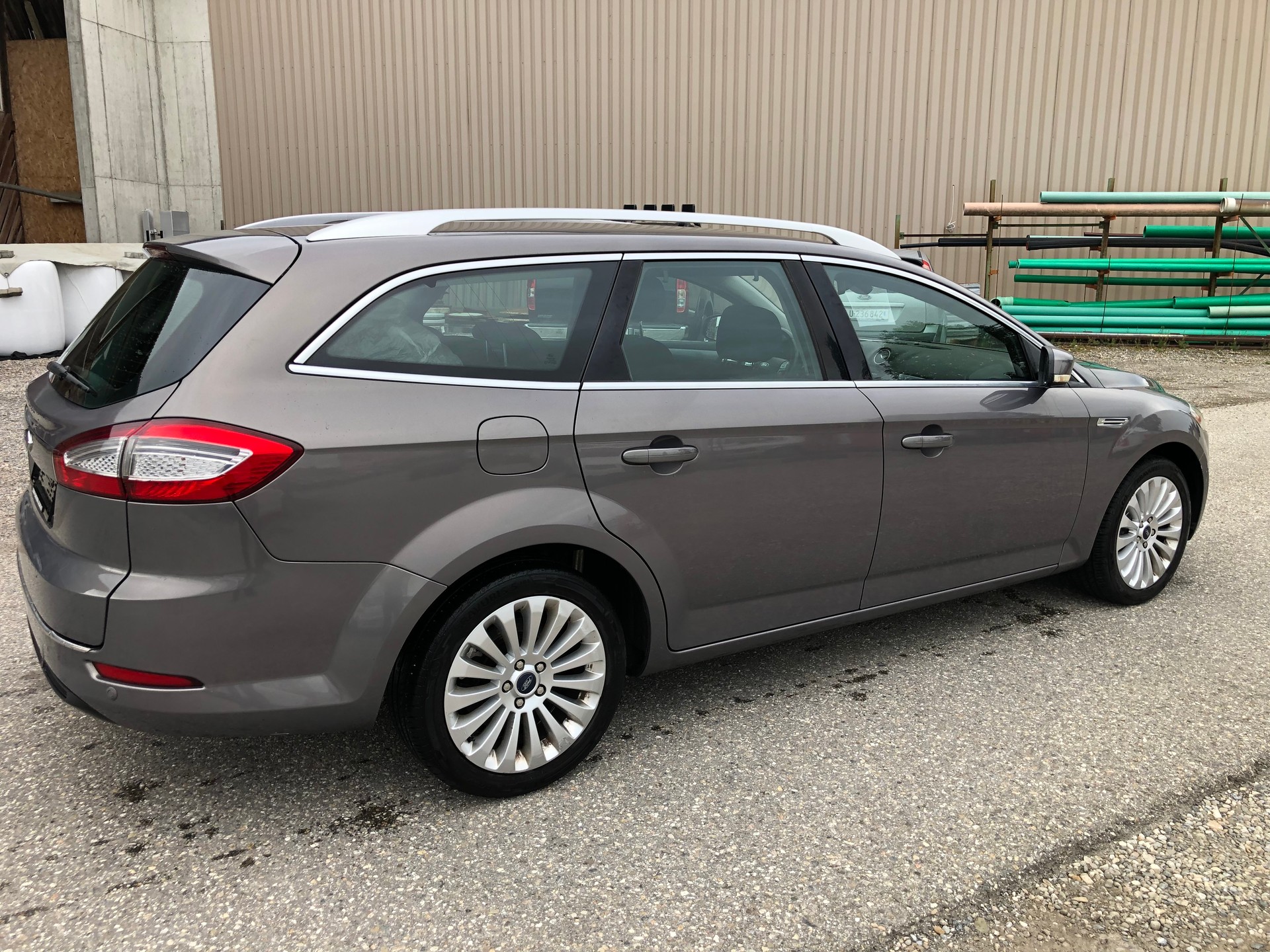 FORD Mondeo 1.6 EcoBoost SCTi Titanium-image-3