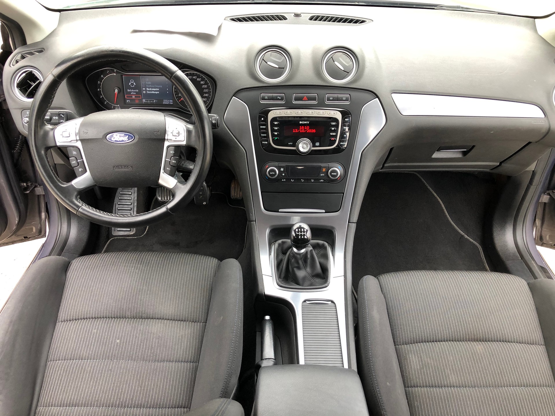 FORD Mondeo 1.6 EcoBoost SCTi Titanium-image-11