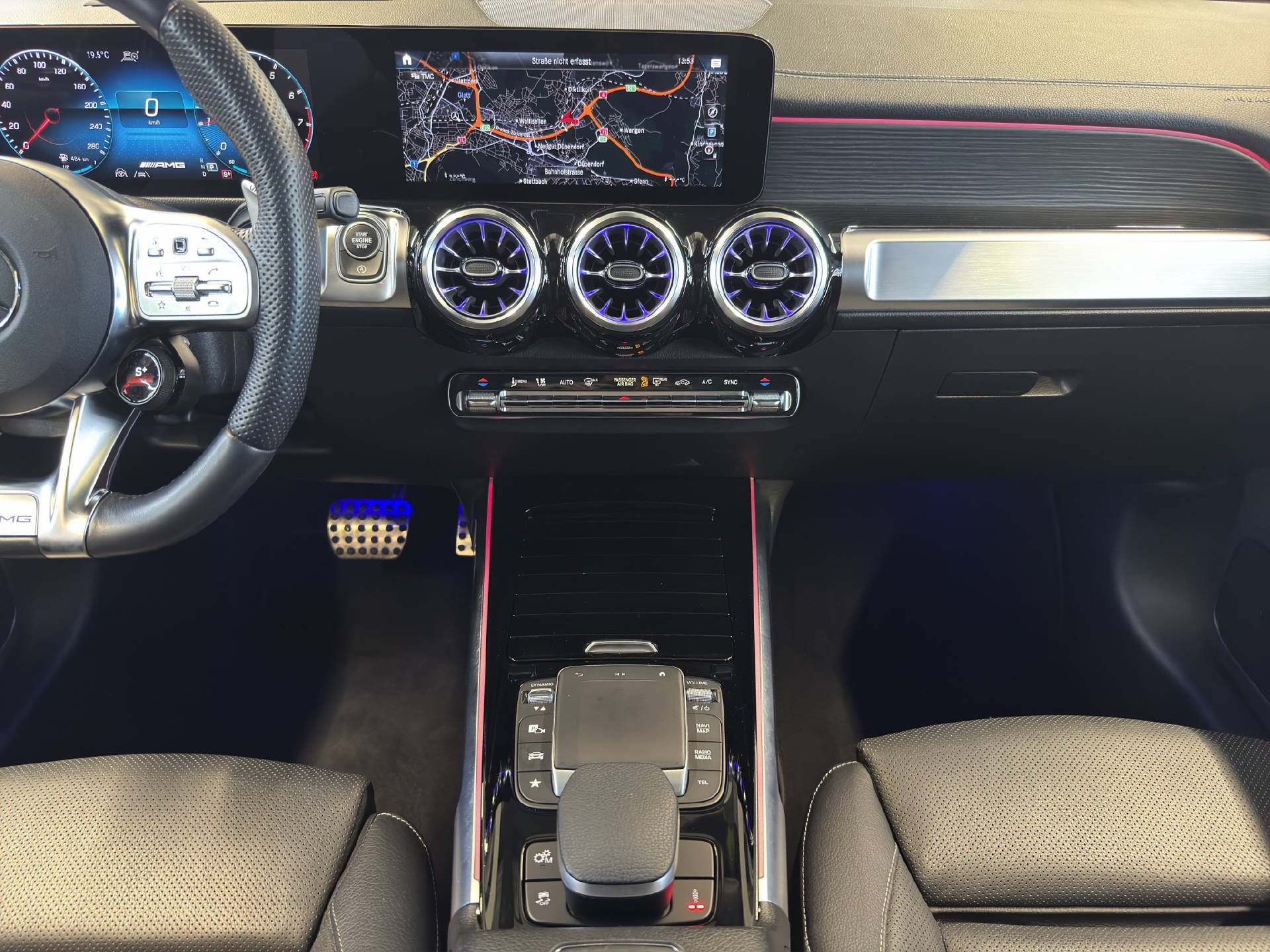MERCEDES-BENZ GLB 35 AMG 4MATIC-image-9