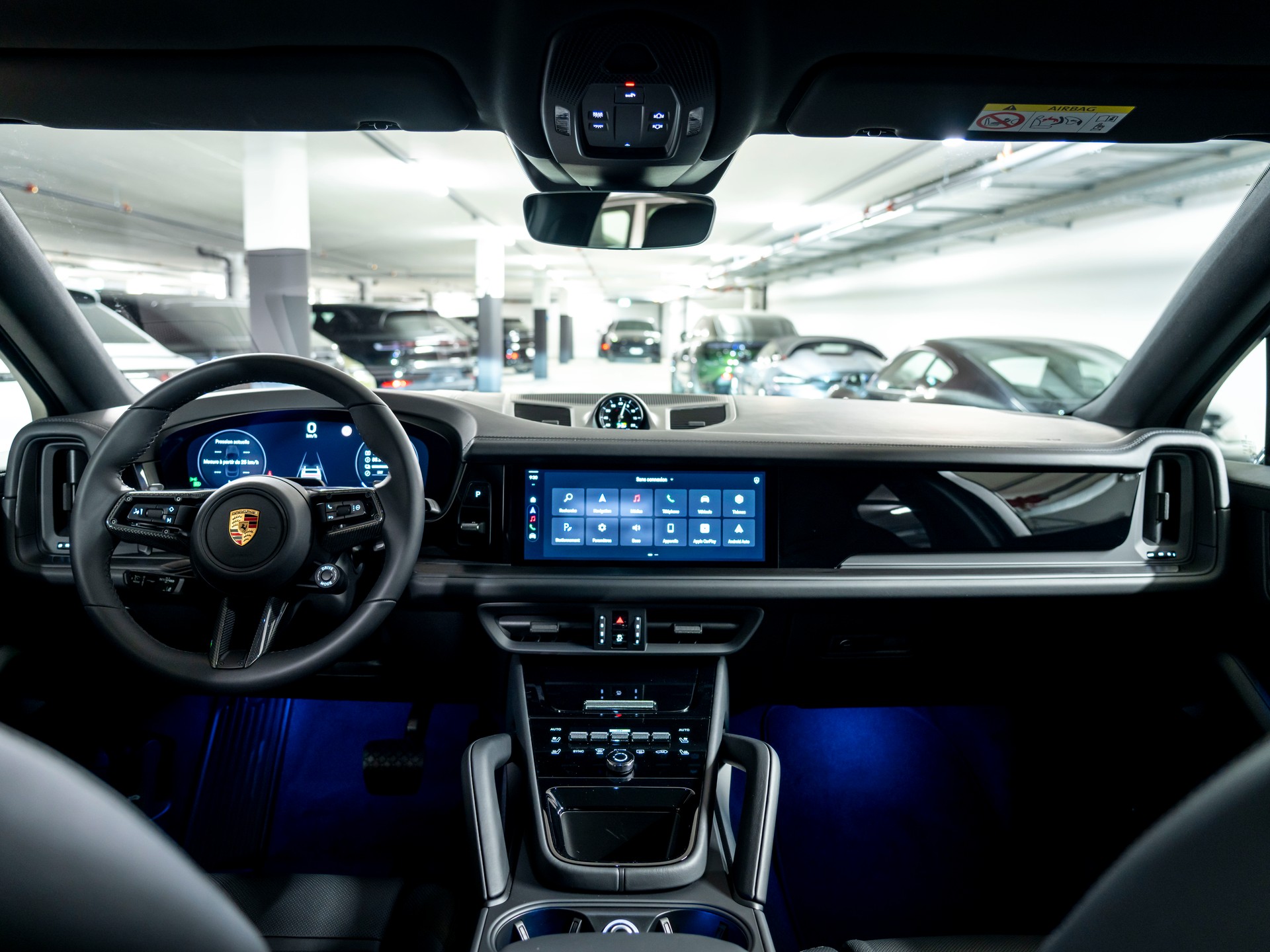 PORSCHE Cayenne Coupé E-Hybrid Black Edition Tiptronic-image-12