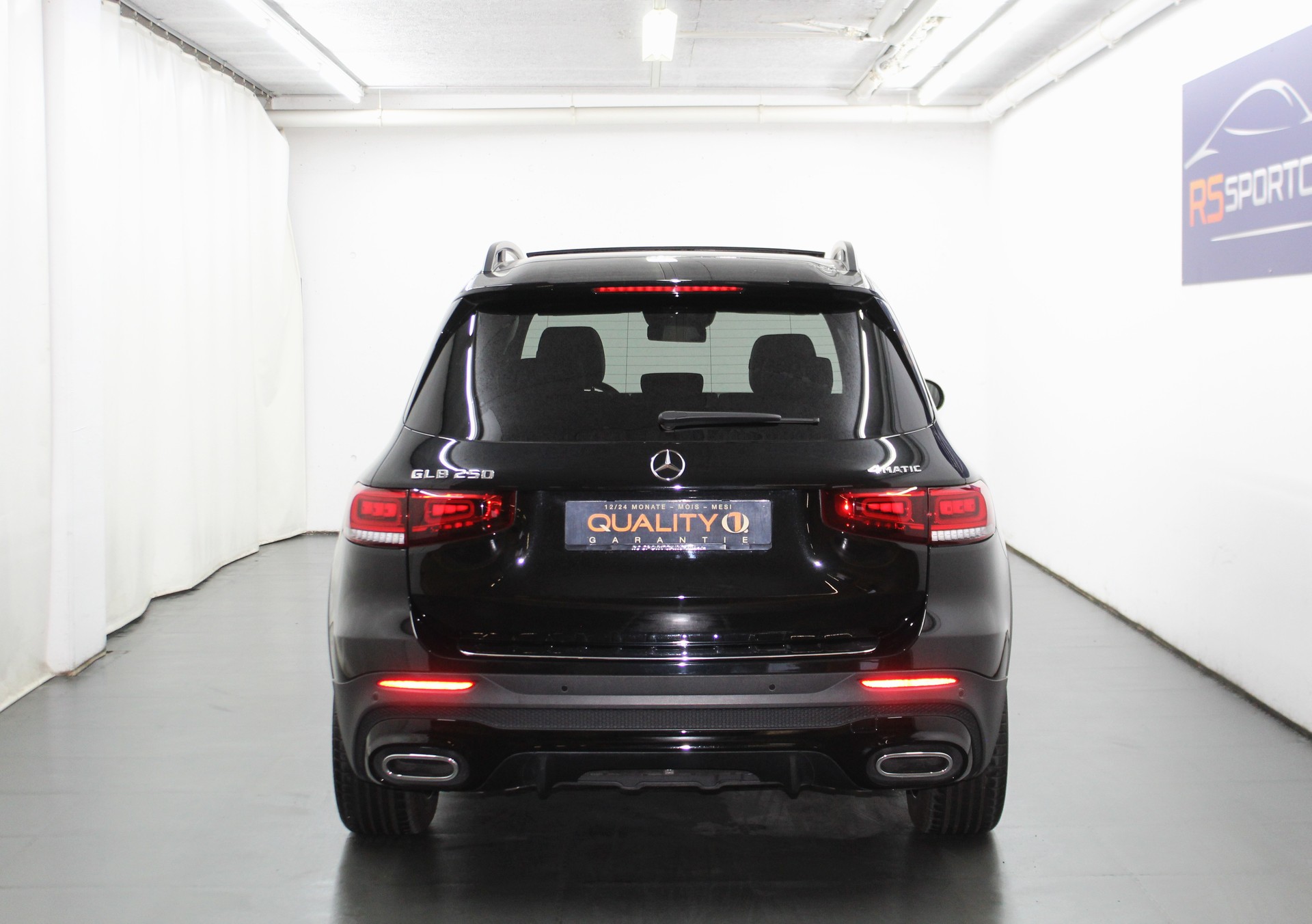 MERCEDES-BENZ GLB 250 4Matic AMG Line 8G-Tronic / AMG Night-Paket / Premium-Plus-Paket / AHK / CH-Fahrzeug-image-5