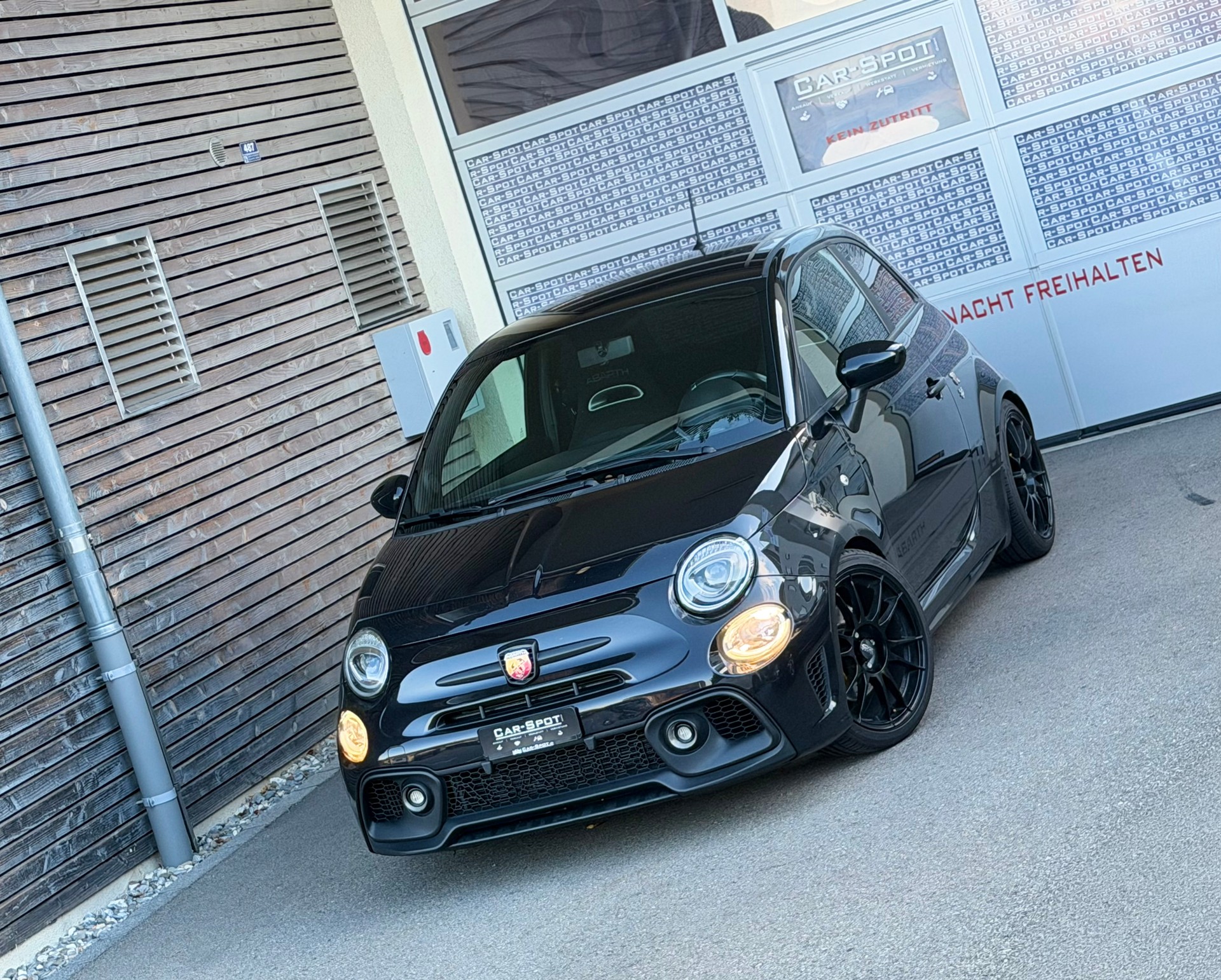 FIAT 595 1.4 16V Turbo Abarth-image-0