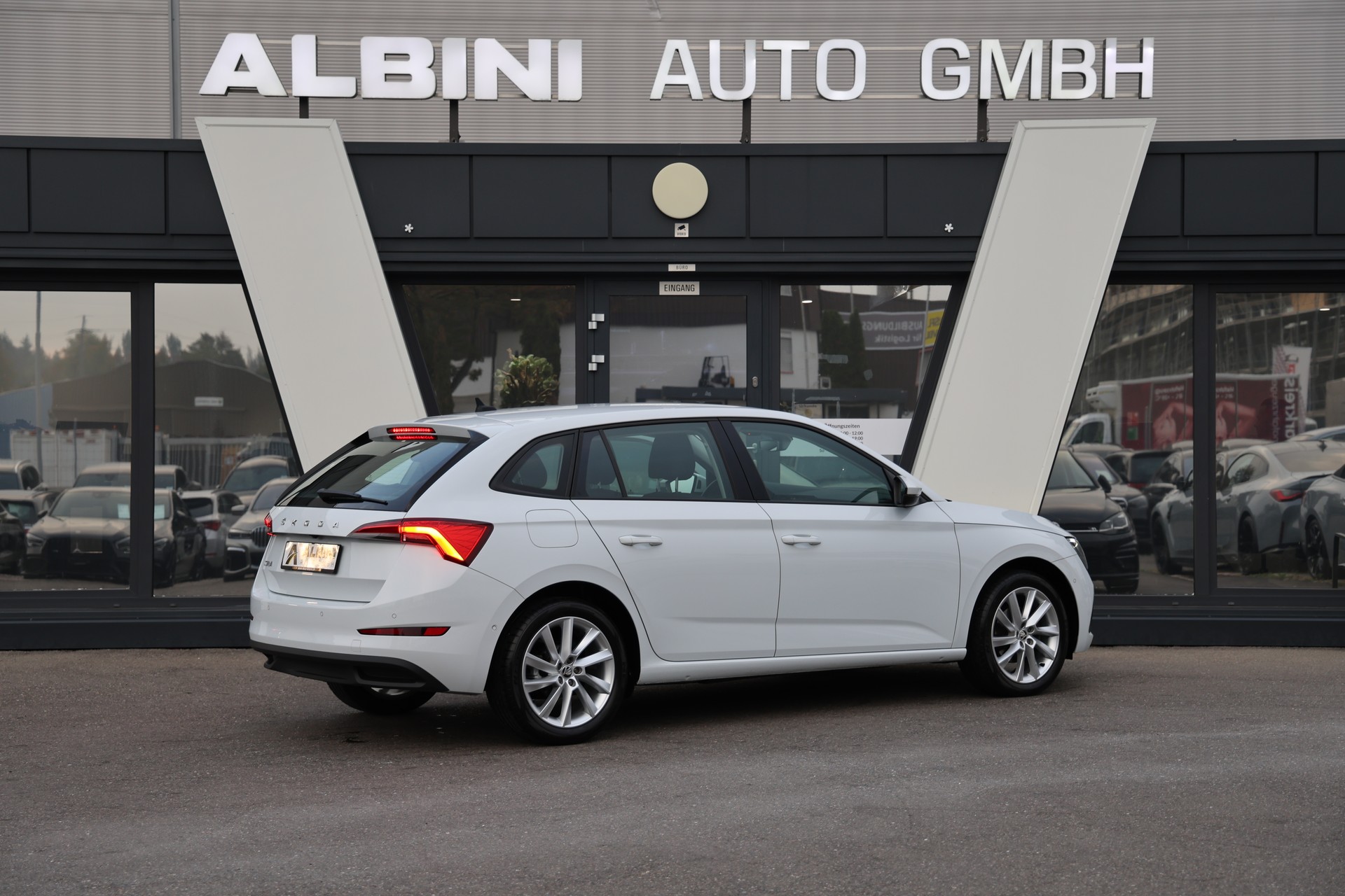SKODA Scala 1.5 TSI Style DSG-image-2