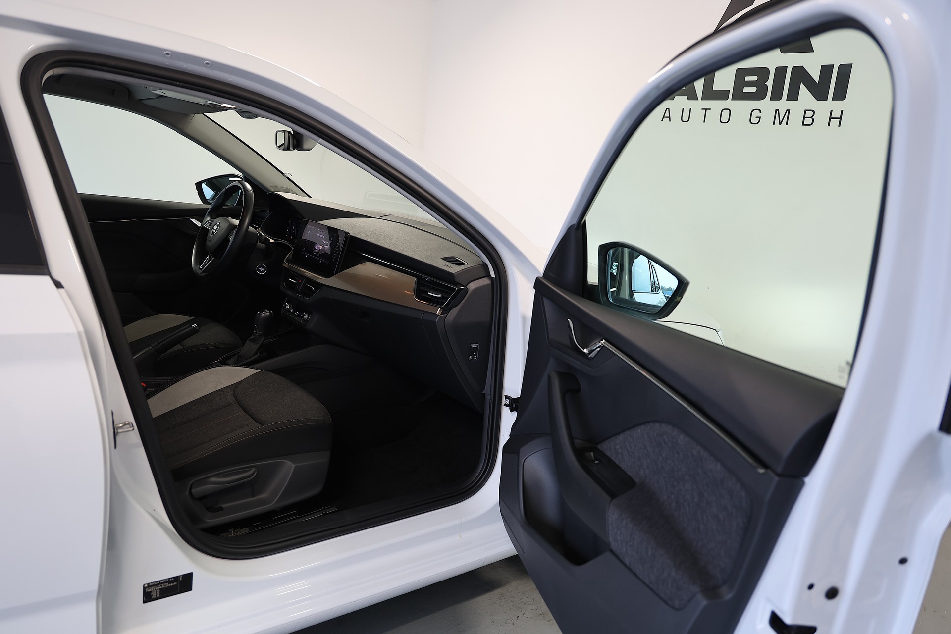 SKODA Scala 1.5 TSI Style DSG-image-9