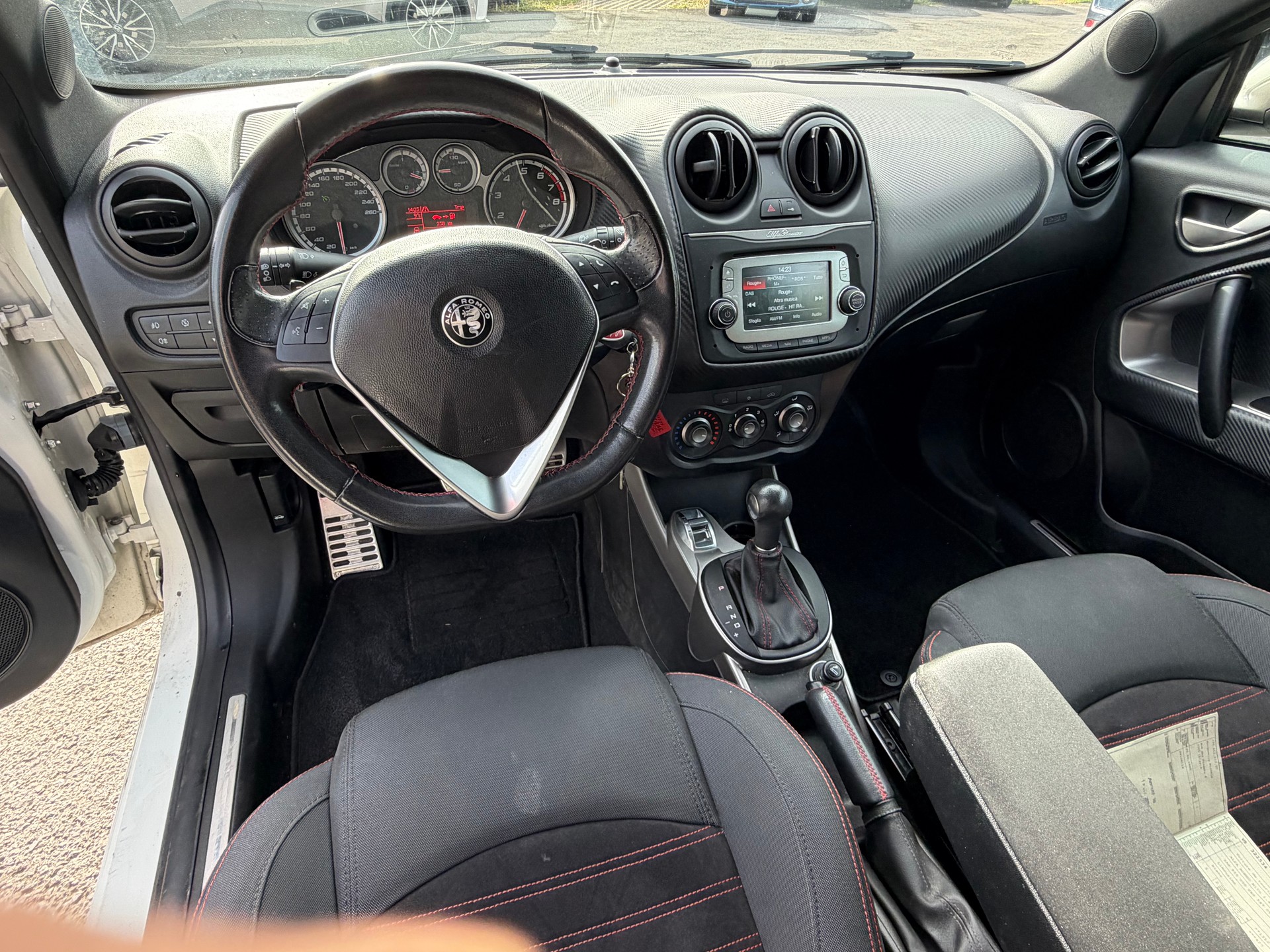 ALFA ROMEO MiTo 1.4 TB Distinctive TCT-image-1