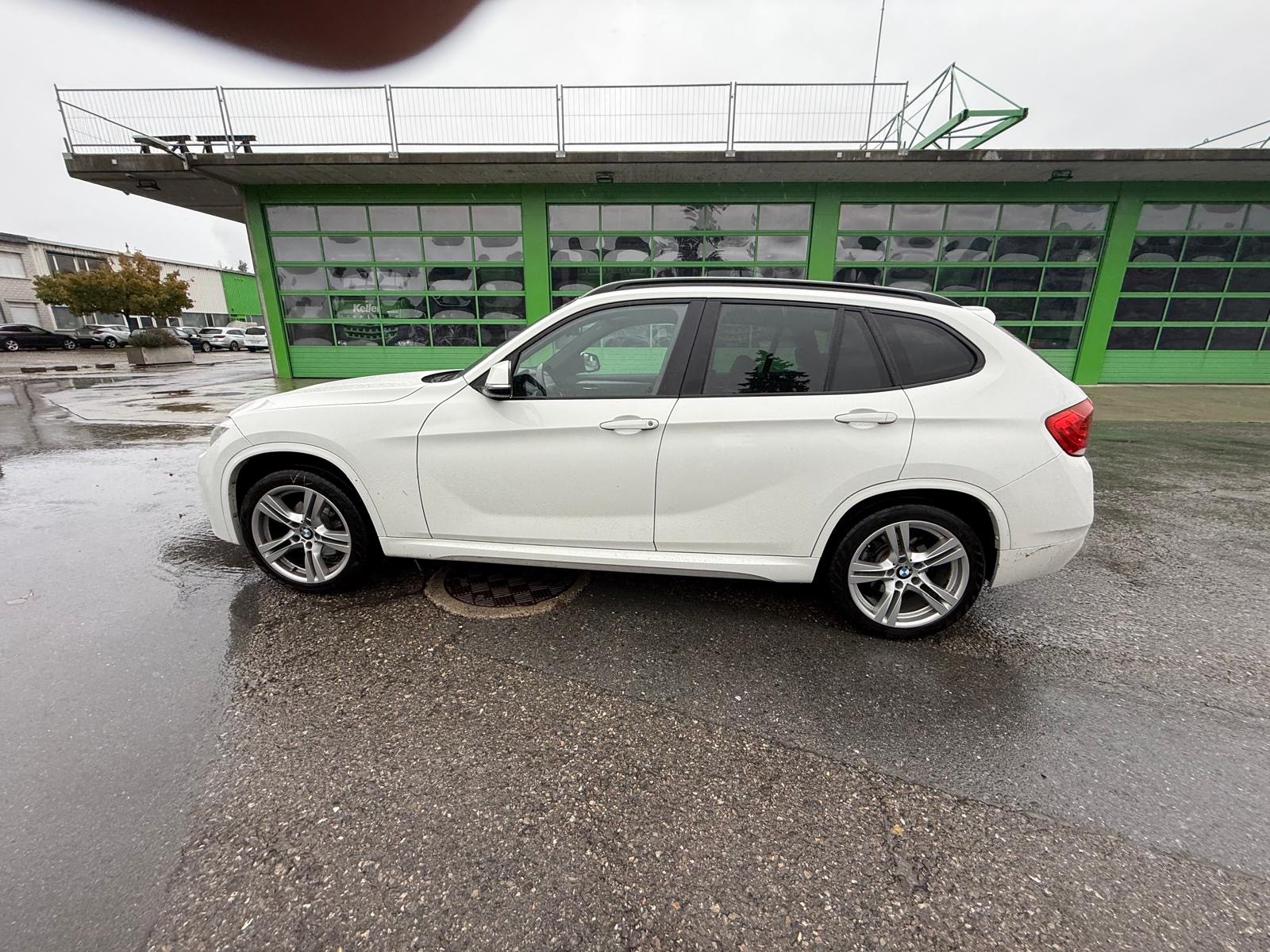 BMW X1 xDrive 25d Sport Line-image-5