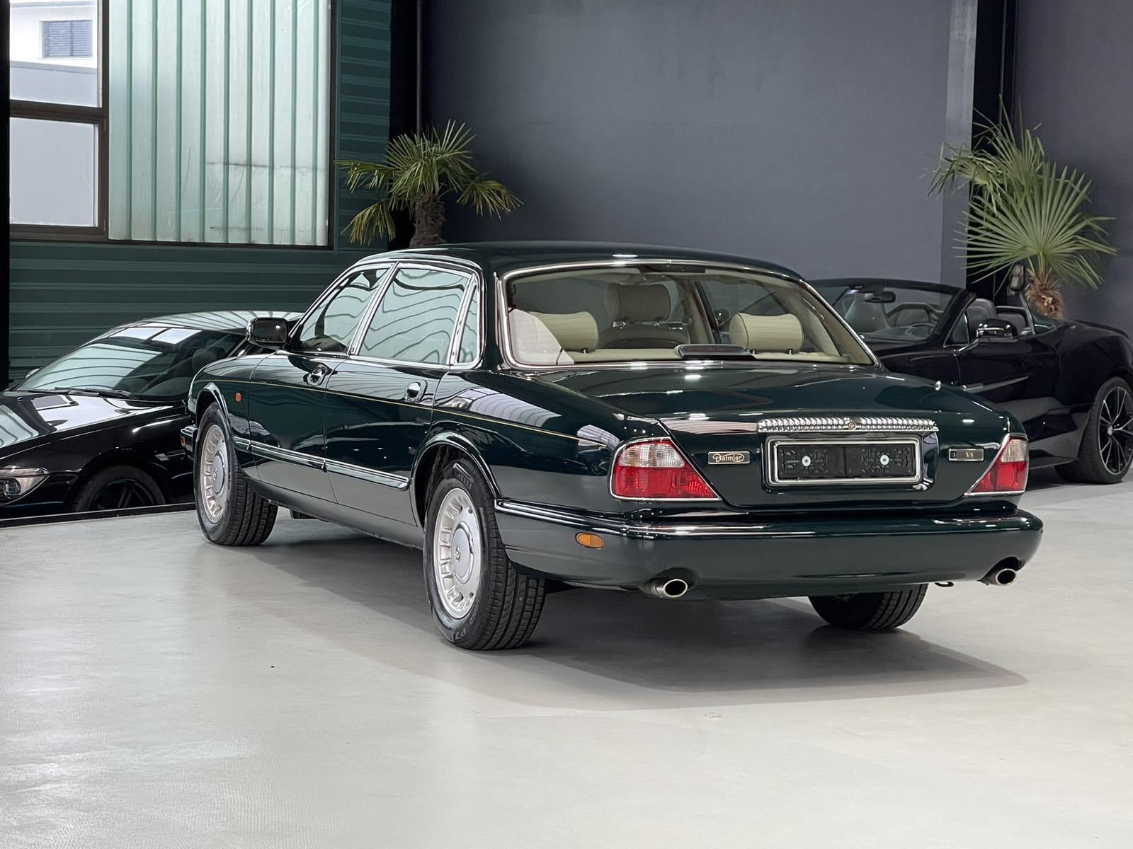 DAIMLER V8 4.0 Langversion restauriert Neuzustand!-image-14