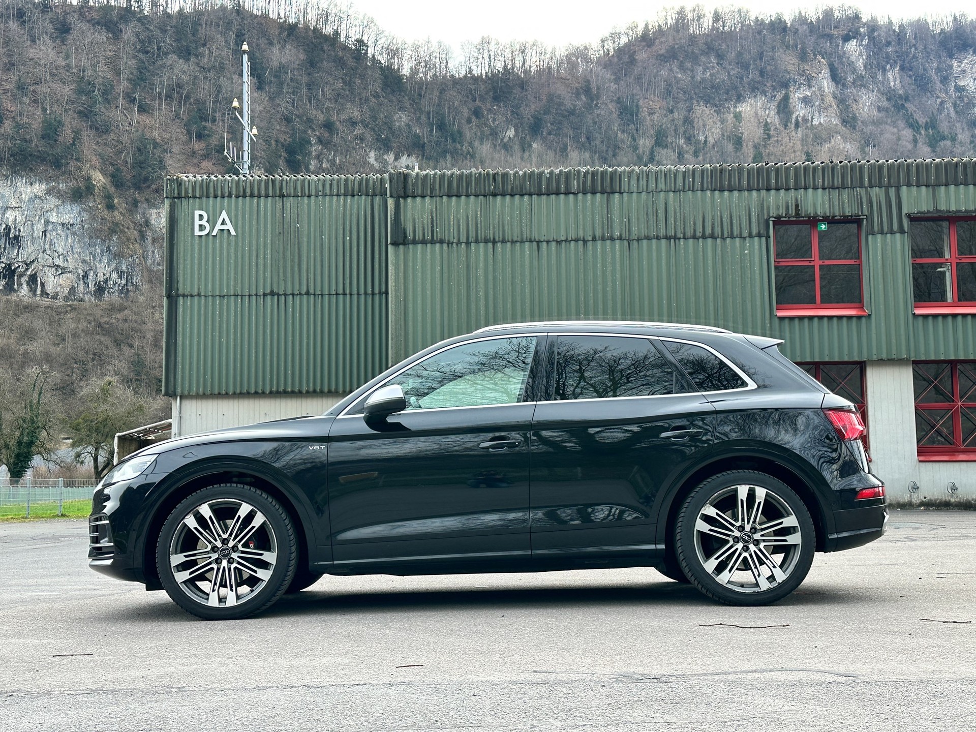 AUDI SQ5 3.0 TFSI quattro S-tronic-image-3