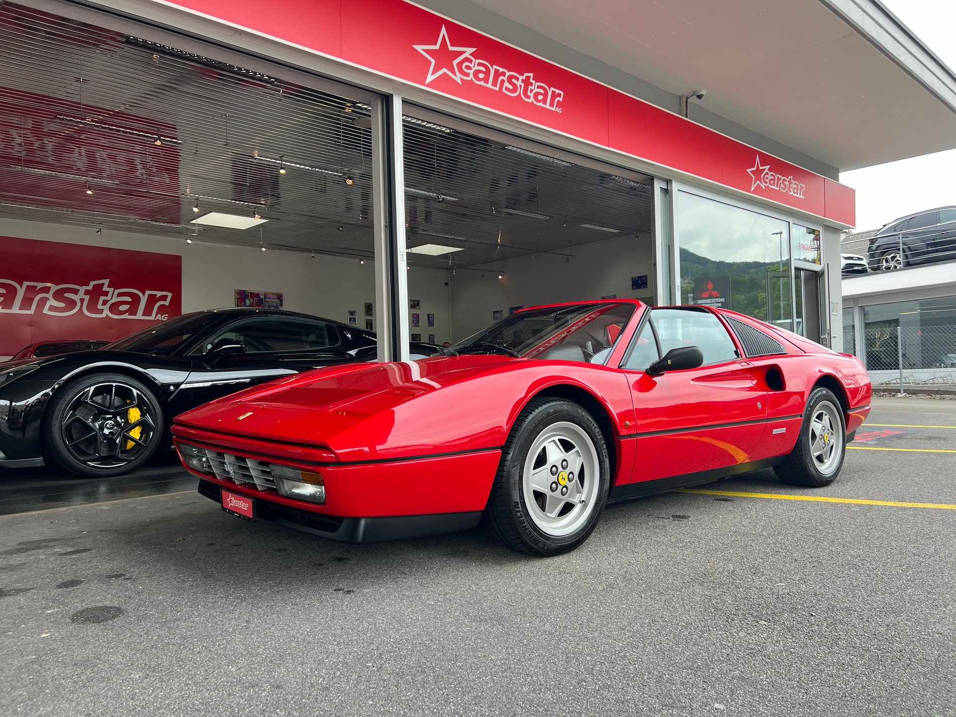 FERRARI 328 GTS-showroom-element-2