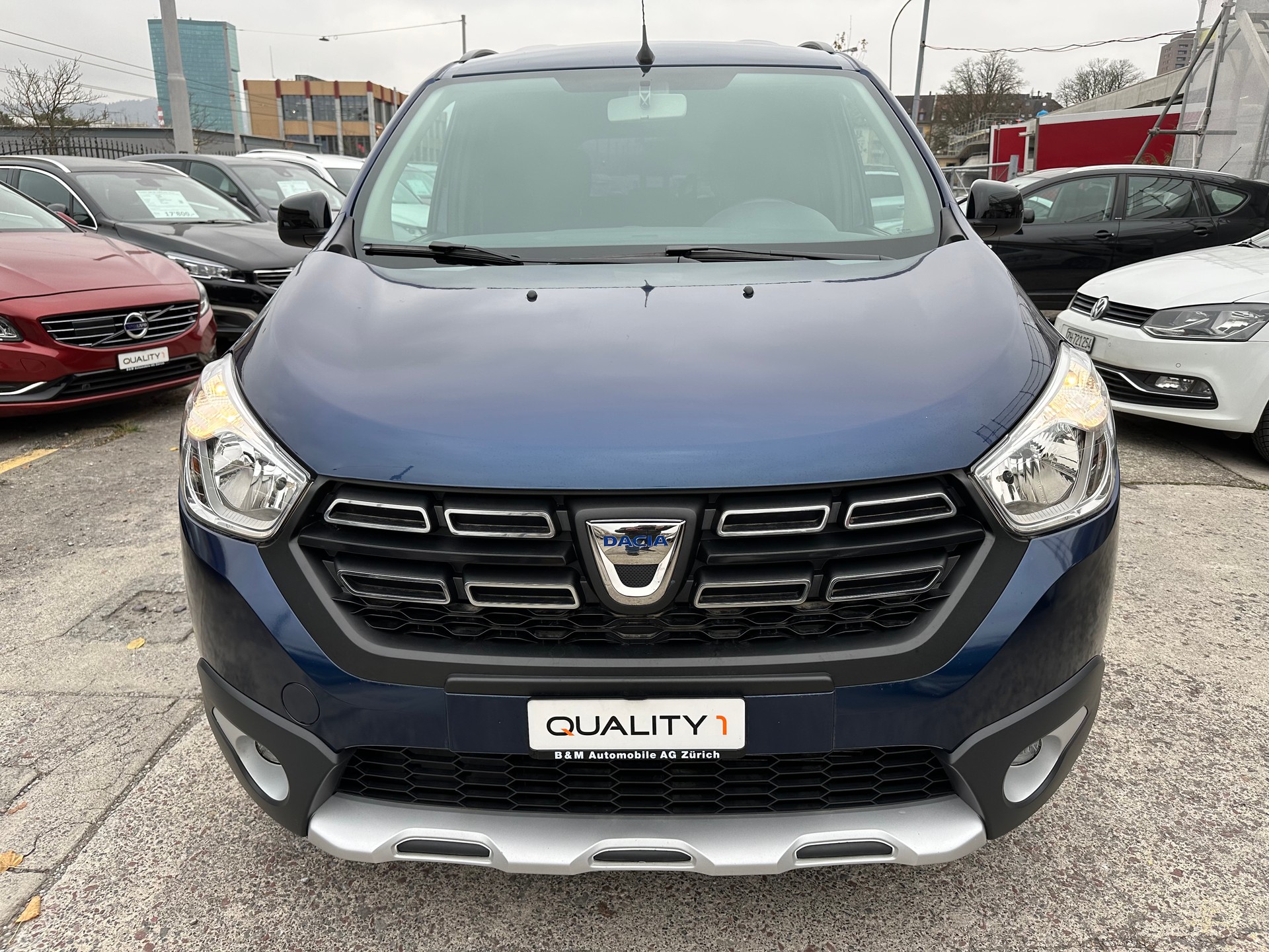 DACIA Lodgy 1.5 dCi Stepway Unlimited 5PL-image-1