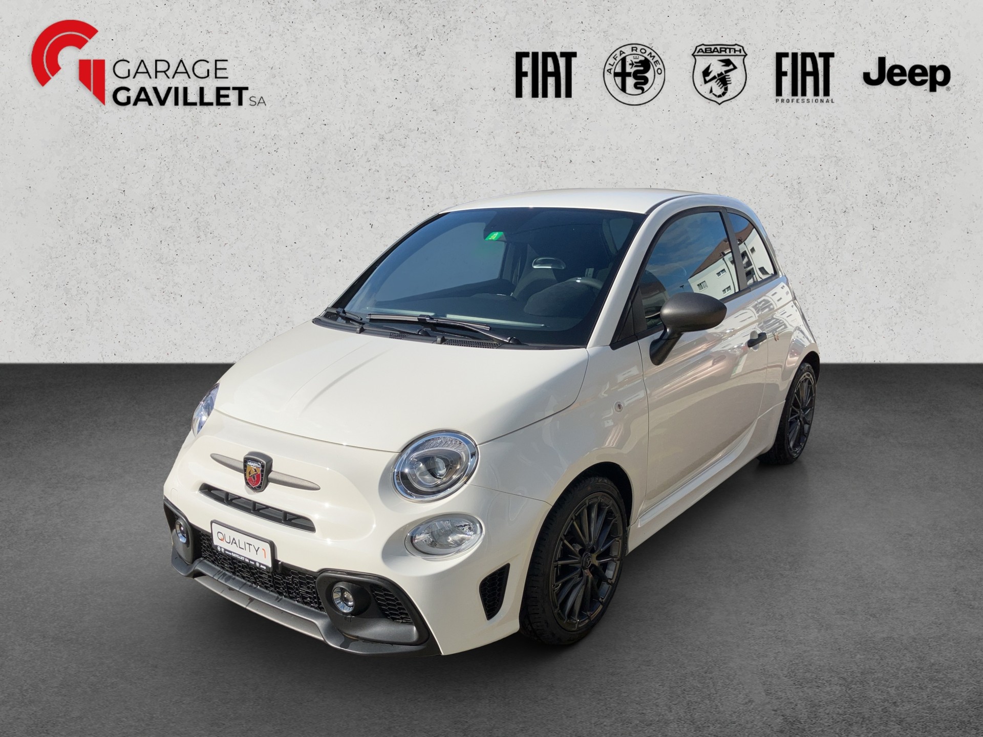 FIAT 595 Abarth 1.4 T-Jet 165 Premium Grand Prix Edition