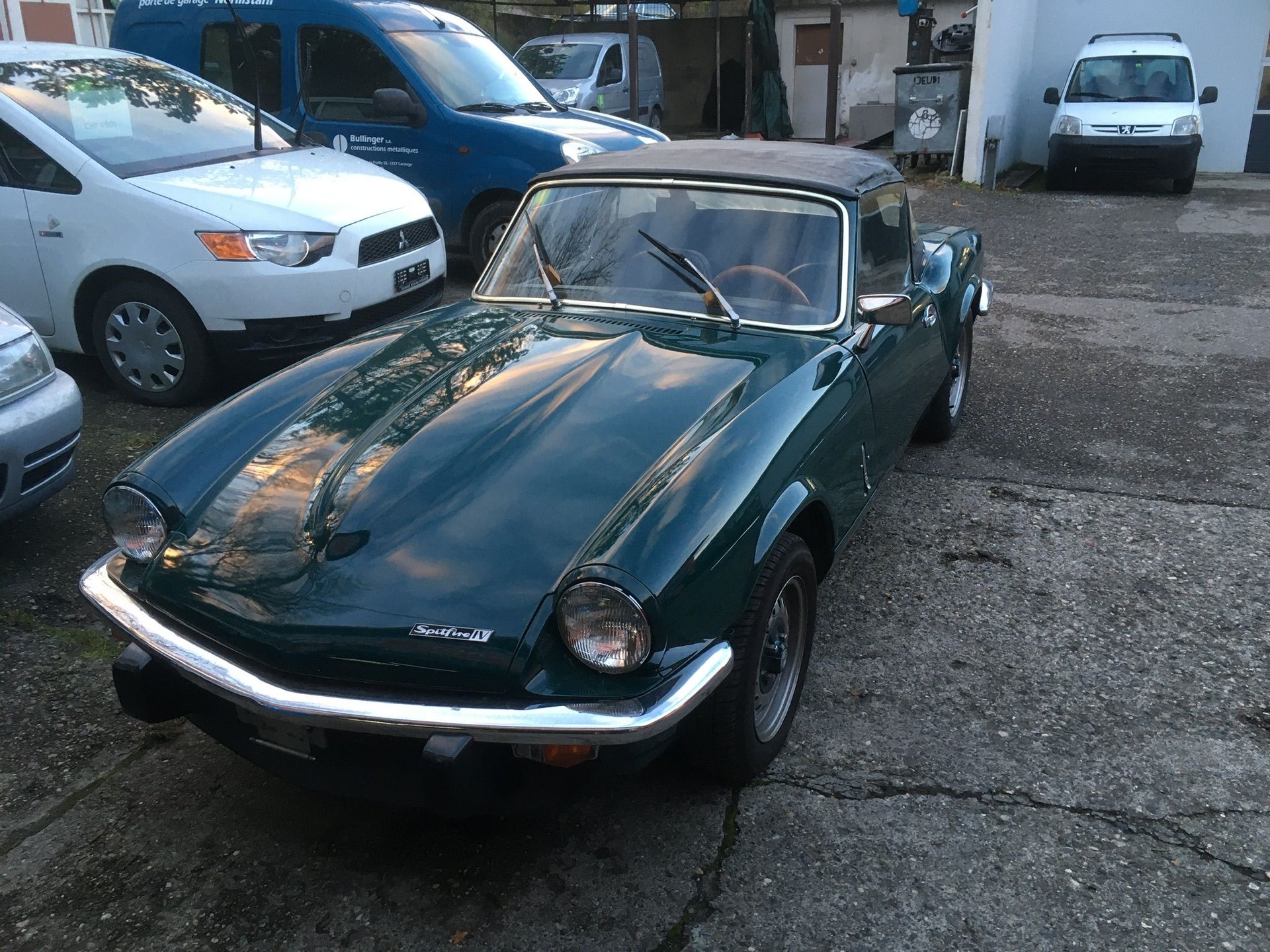 TRIUMPH Spitfire-image-3