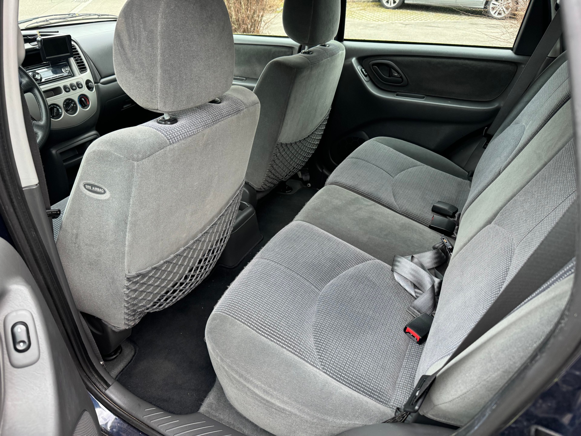 MAZDA Tribute 2.0 16V Comfort-image-10