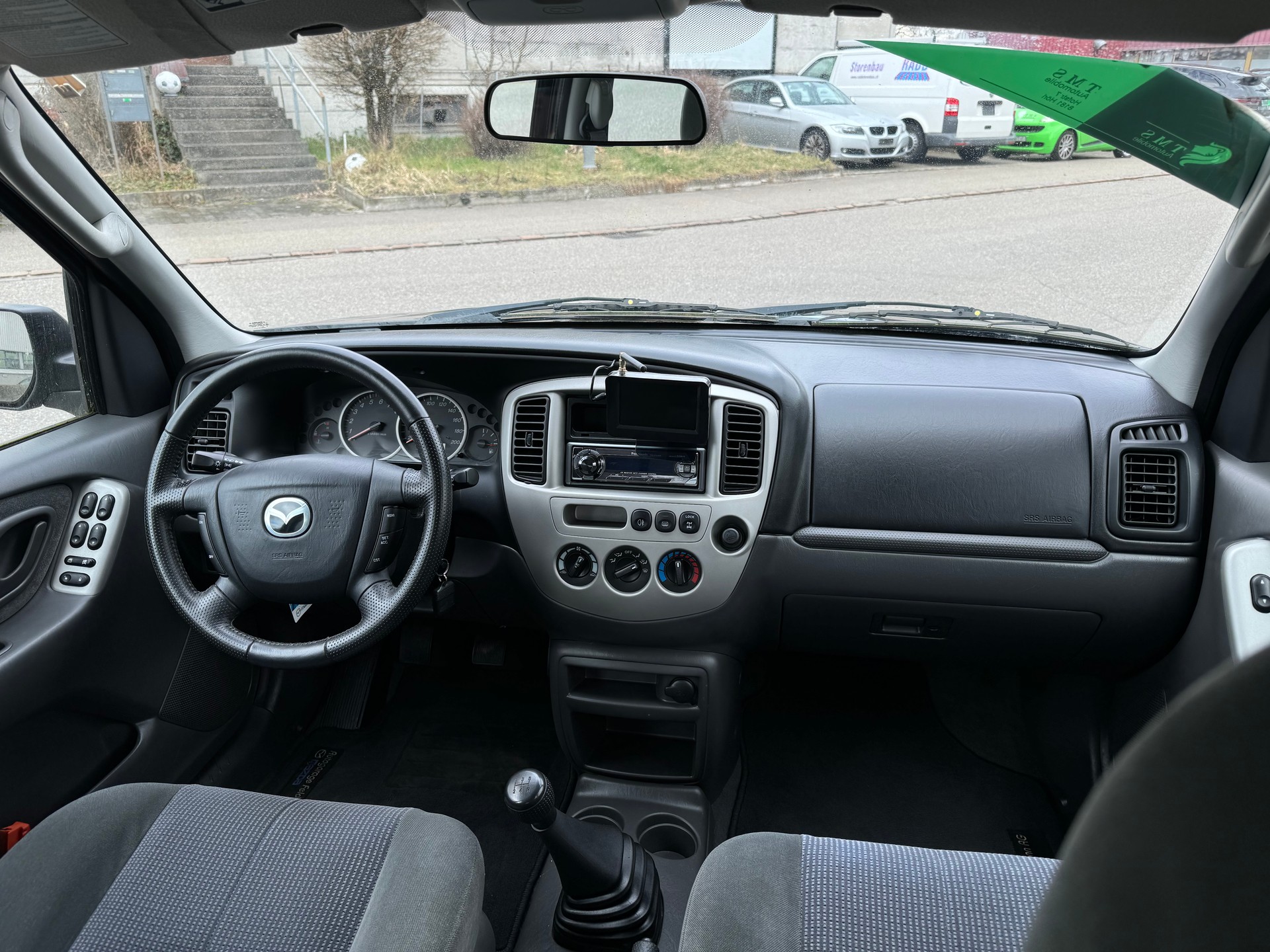 MAZDA Tribute 2.0 16V Comfort-image-8