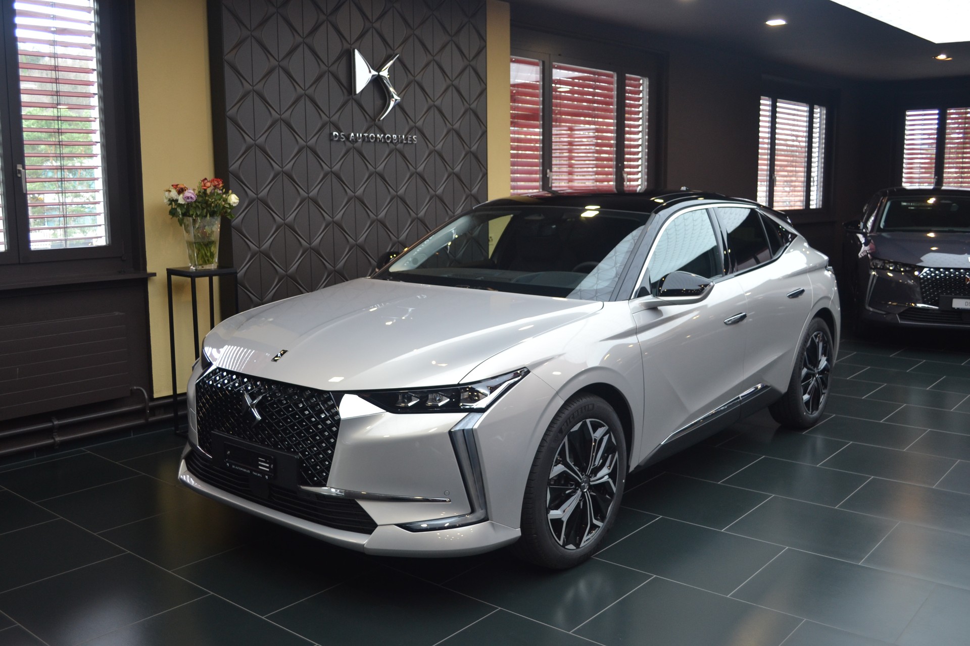 DS AUTOMOBILES DS 4 1.2 MHEV Antoine De Saint Exupéry