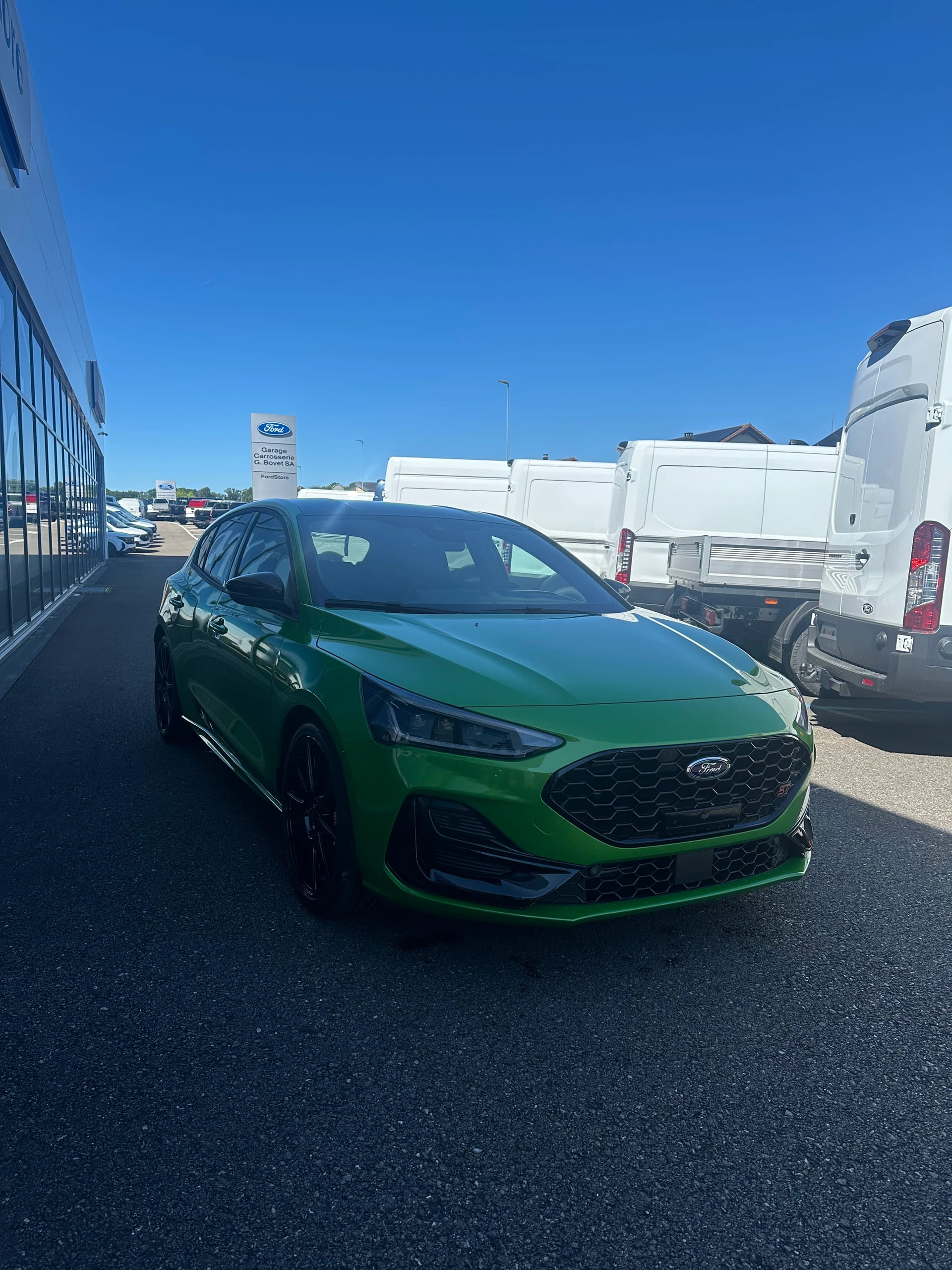 FORD Focus 2.3 EcoB ST X 280CV/Man.-image-7