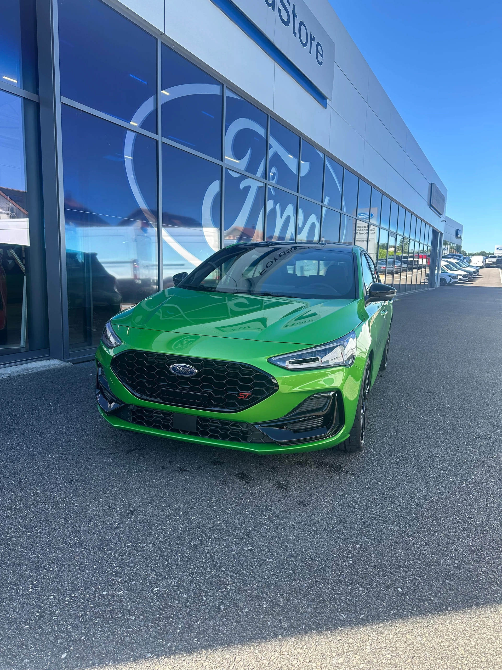 FORD Focus 2.3 EcoB ST X 280CV/Man.-image-0