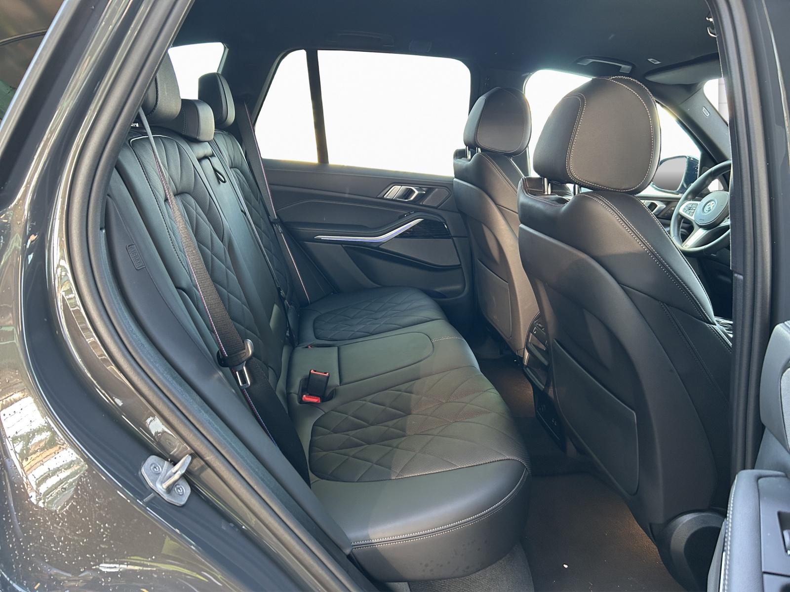 BMW X5 50e xDrive SAG-image-19