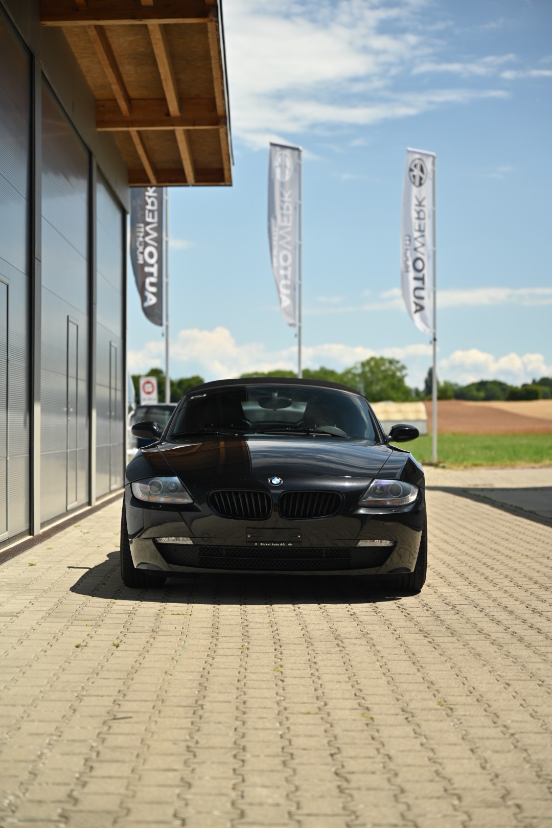 BMW Z4 2.5si Roadster-image-0