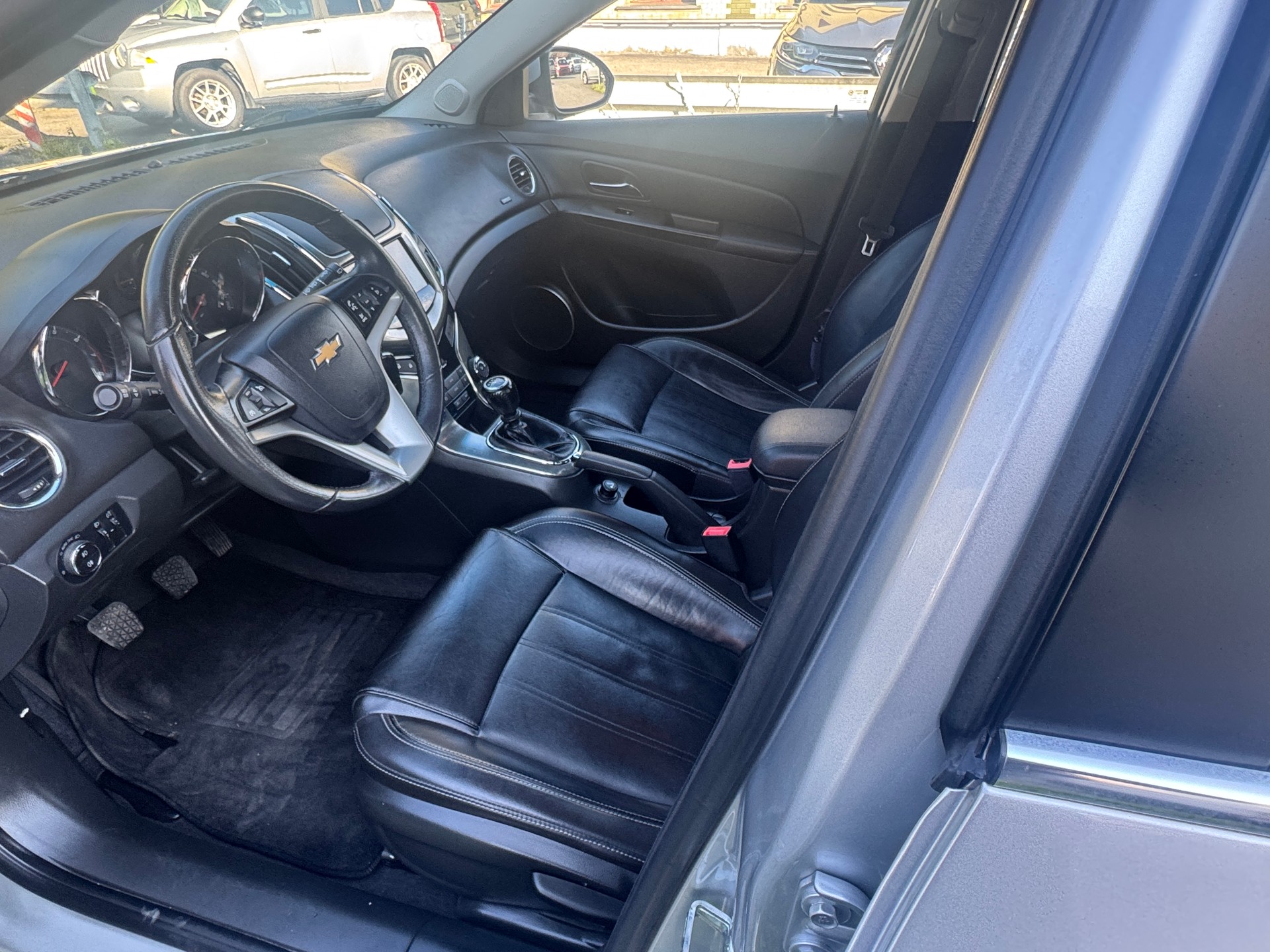 CHEVROLET Cruze Station Wagon 1.4 T LTZ-image-9