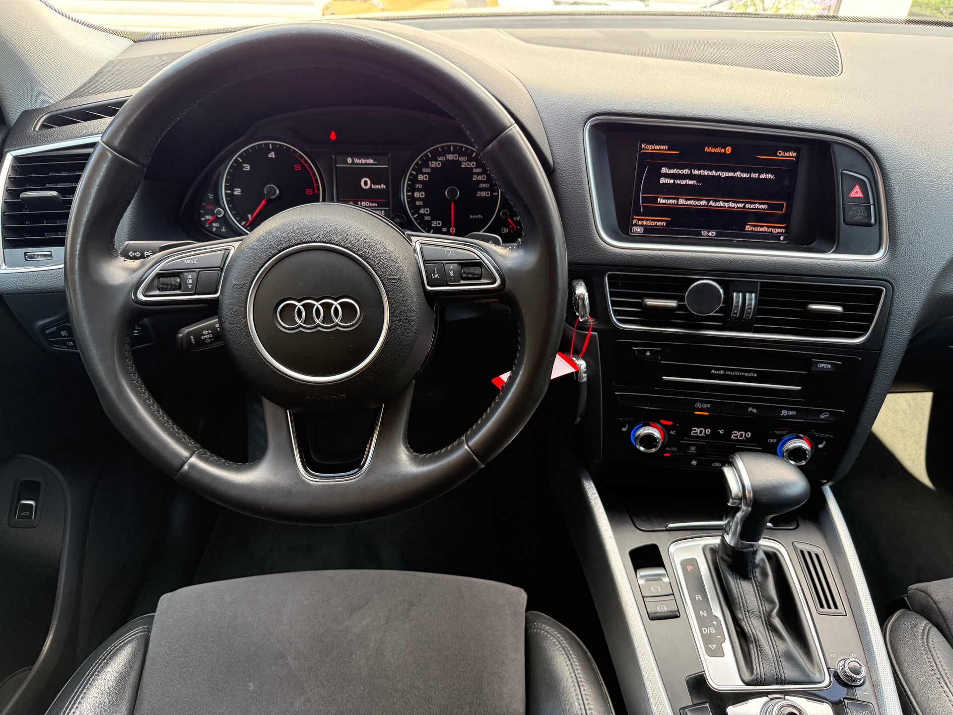 AUDI Q5 3.0 TDI quattro S-tronic-image-10